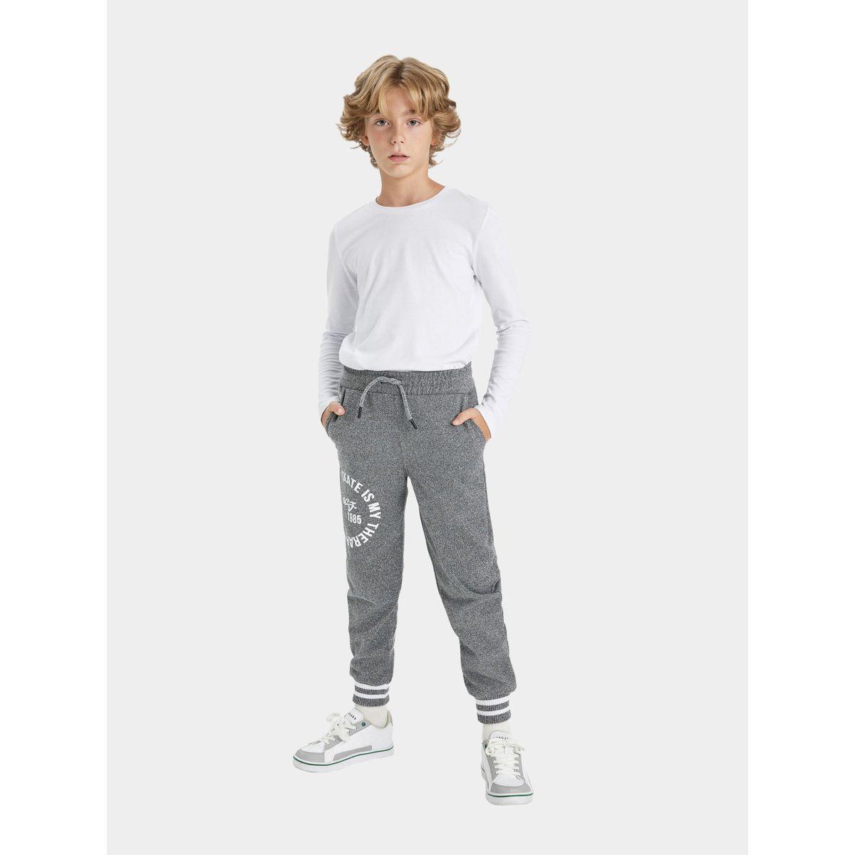 DeFacto X Styli  Graphic Print Elasticated Joggers with Pockets-boys-clothing-bottoms-joggersandtrackpants-image-4