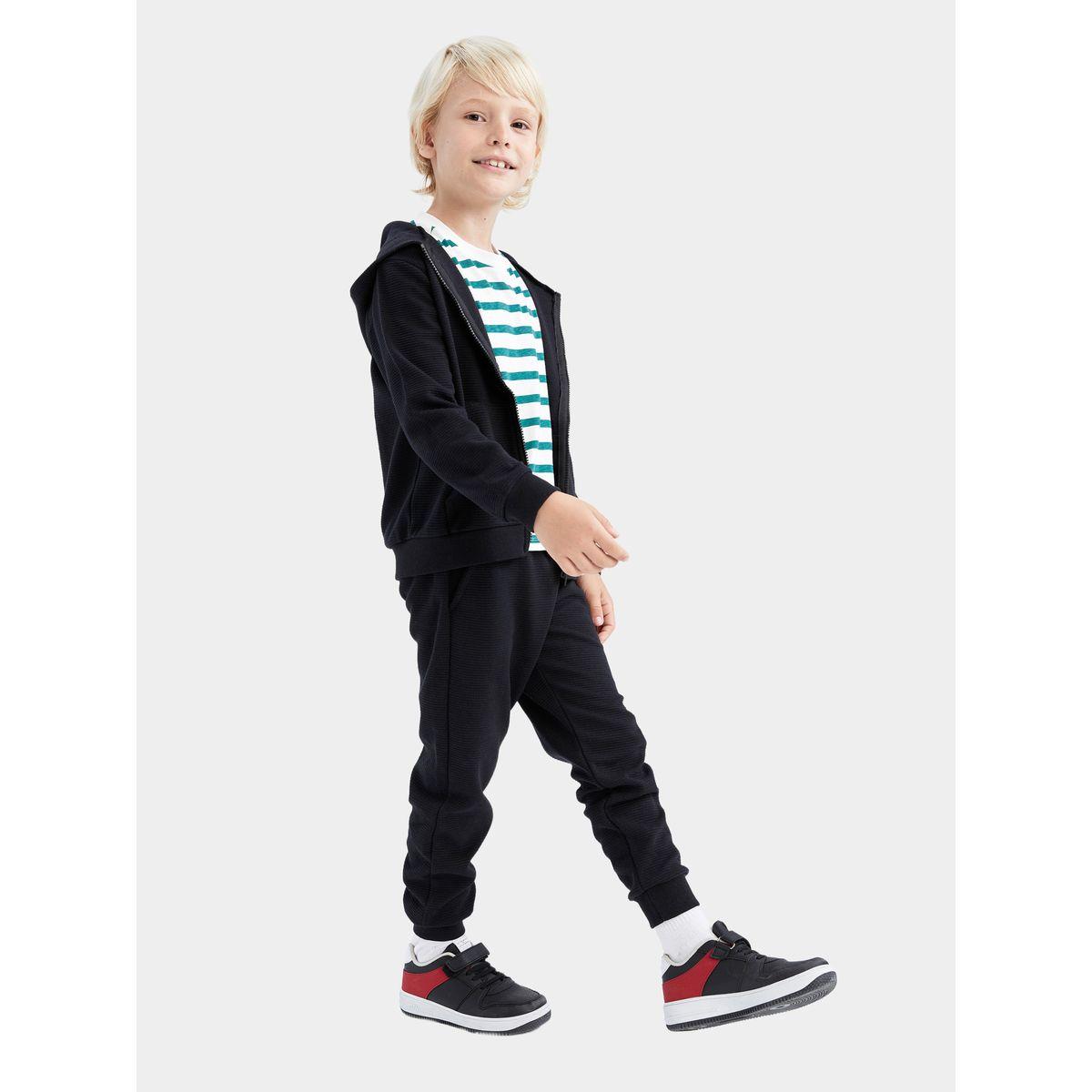 DeFacto X Styli  Relaxed Fit Elasticated Cuff Joggers with Pockets-boys-clothing-bottoms-joggersandtrackpants-image-4