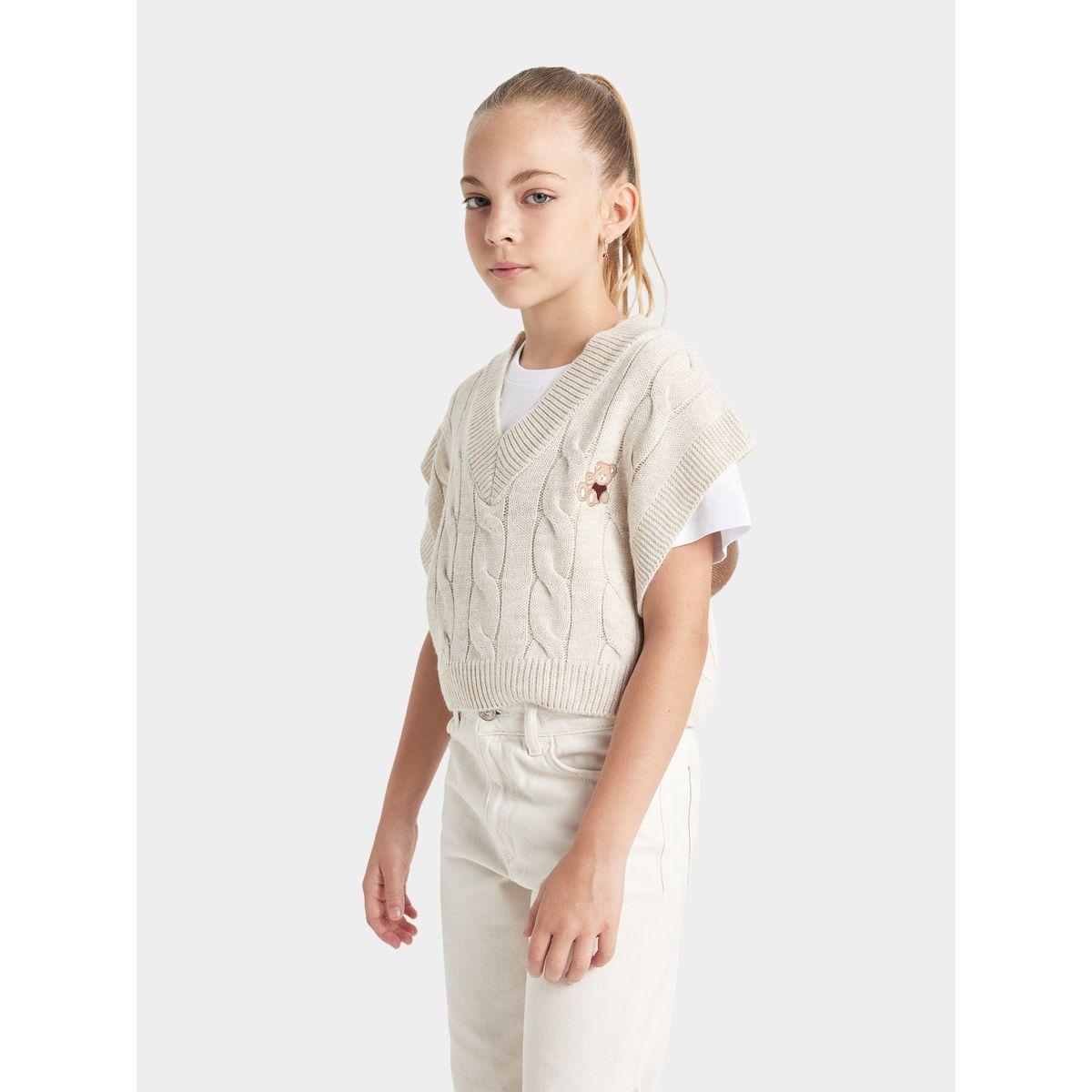 DeFacto X Styli  Oversized V-Neck Knit Sweater Vest-girls-clothing-jumpersandcardigans-image-2