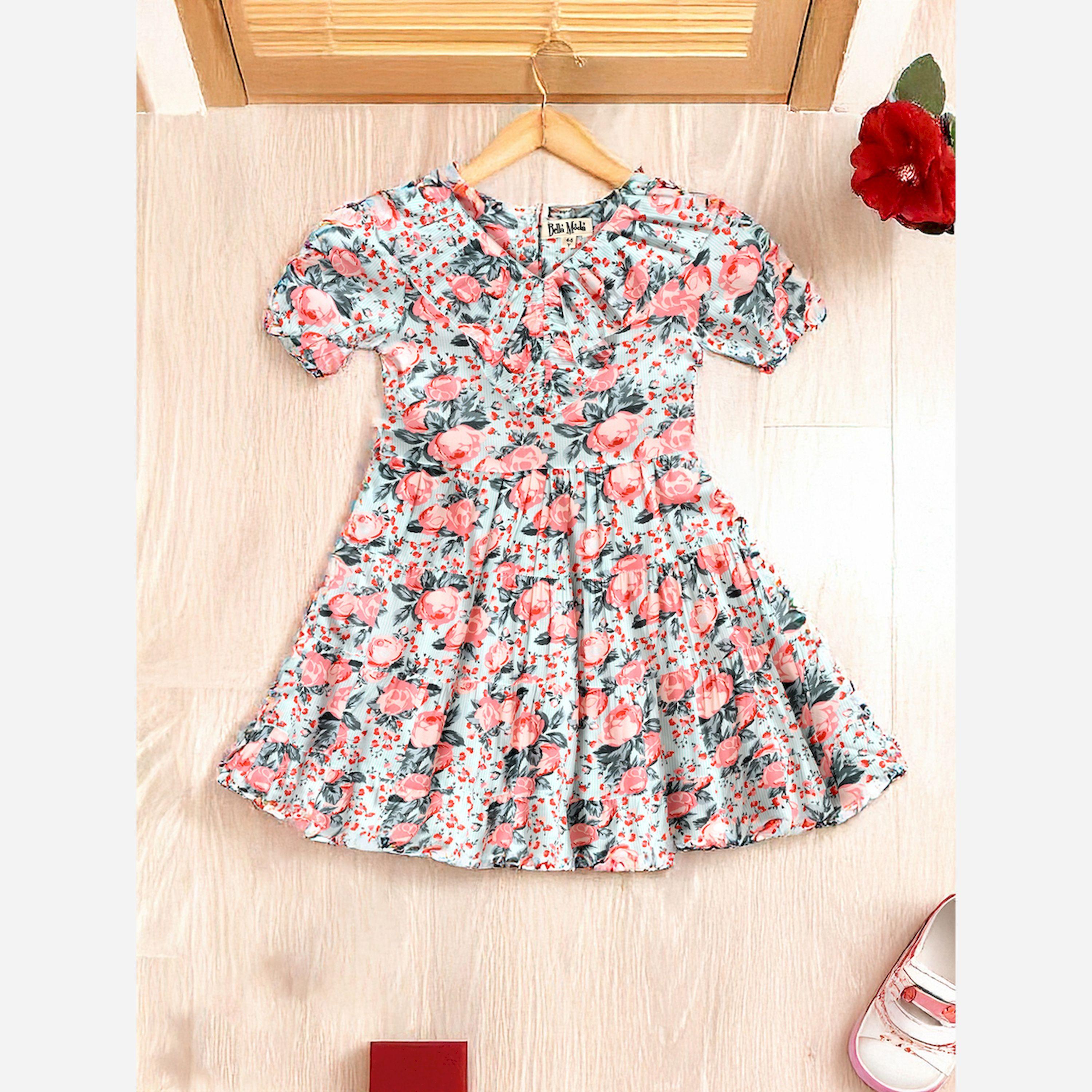 بيلا مودا × ستايلي - فستان بطبعة كاملة وفتحة رقبة على شكل حرف V-girls-clothing-dressesandjumpsuits-image-2