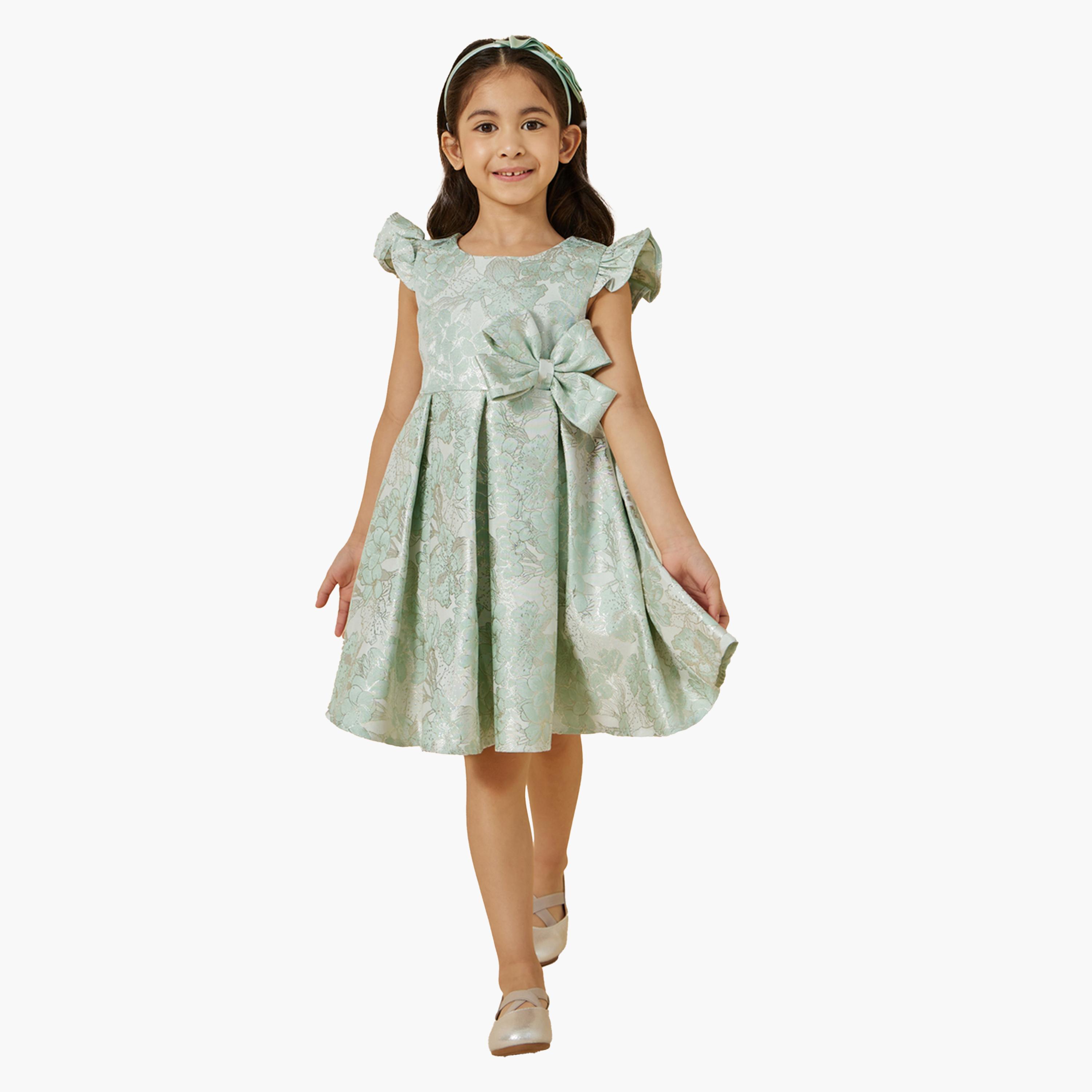 ستايلي-  فستان جاكار بأكمام مكشكشة وتفاصيل فيونكة-girls-clothing-dressesandjumpsuits-image-2