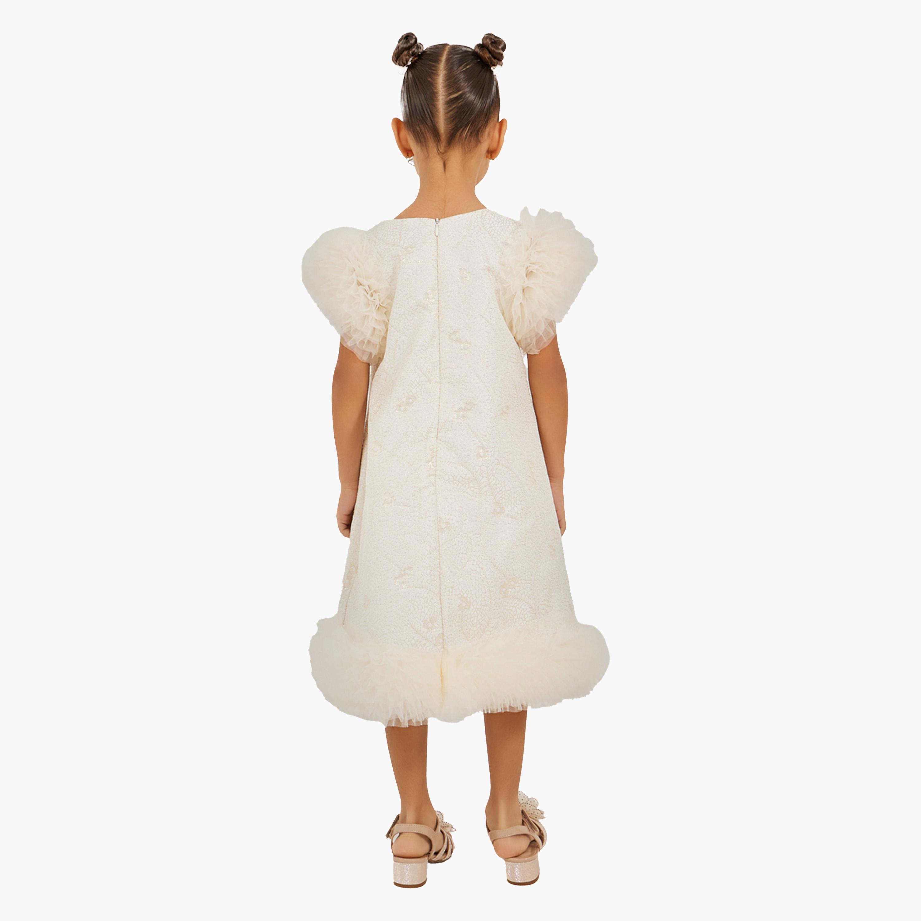 ستايلي-  فستان مزين رقبة دائرية وحواف مكشكشة-girls-clothing-dressesandjumpsuits-image-4