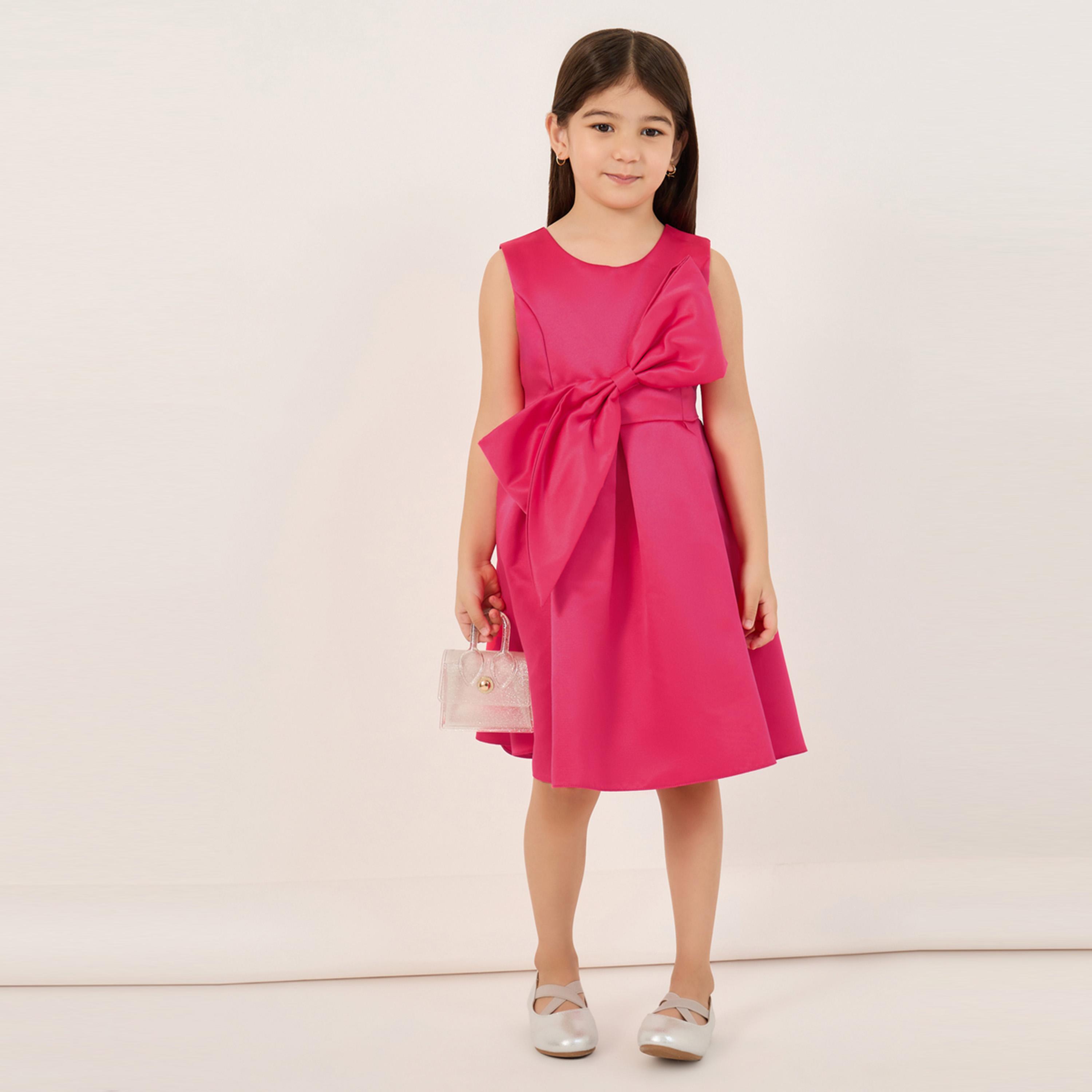 ستايلي - فستان سادة بطول الركبة مع خصر كسرات وفيونكة-girls-clothing-dressesandjumpsuits-image-1
