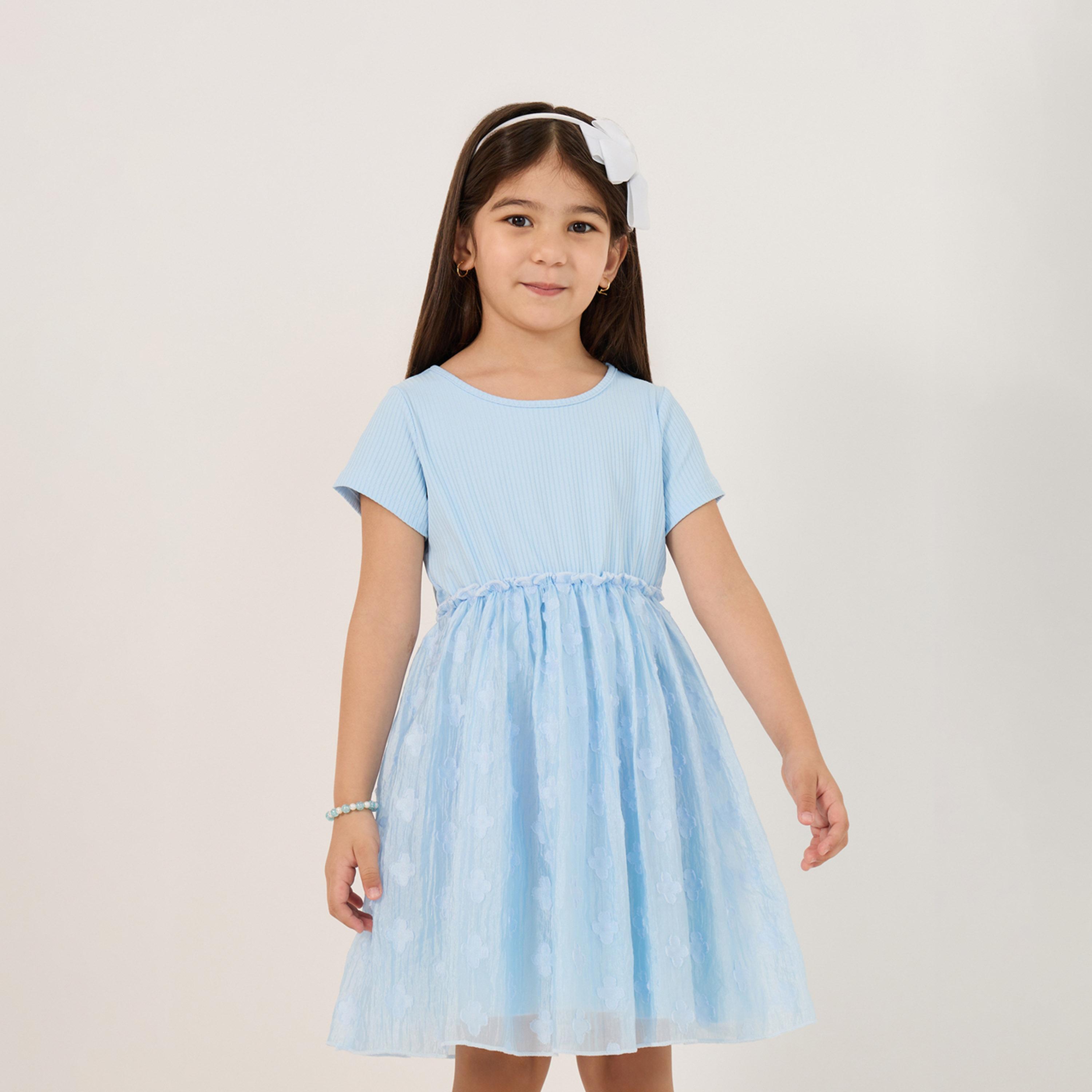 ستايلي - فستان من قماش الأورجانزا المضلع بطول الركبة-girls-clothing-dressesandjumpsuits-image-2