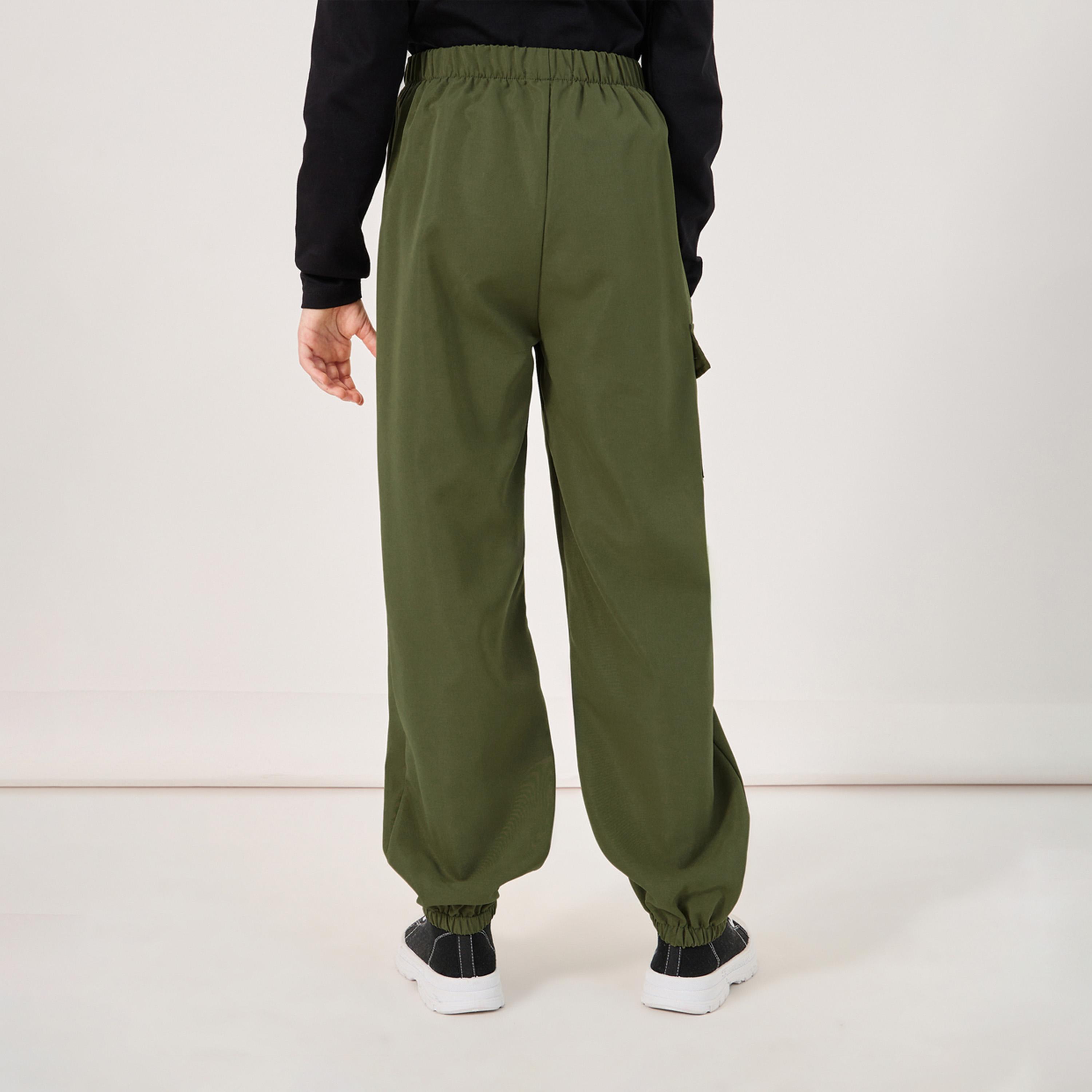 ستايلي - بنطال كارغو سادة بجيوب مع تفاصيل سلسلة-girls-clothing-bottoms-trousers-image-4