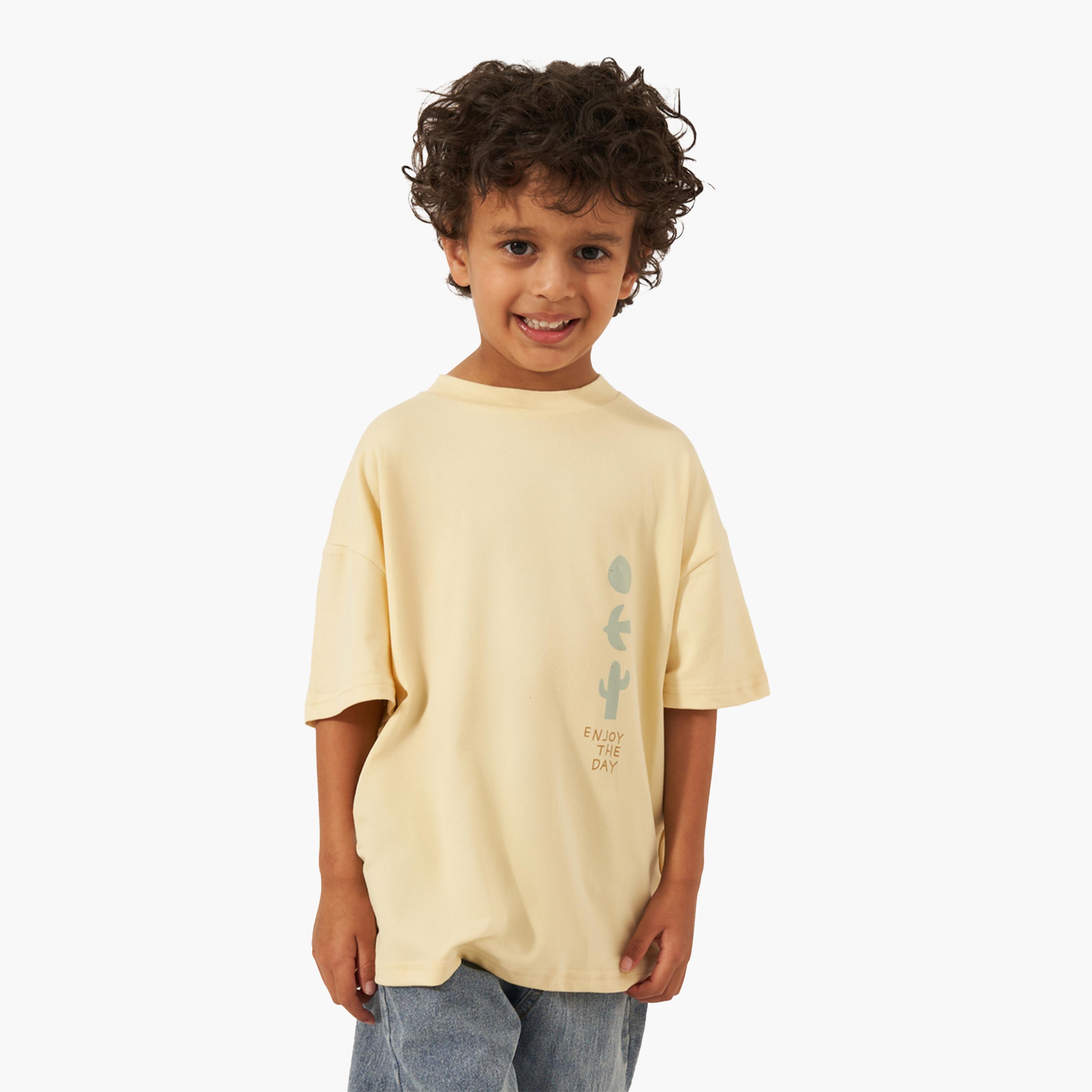 ستايلي - تي شيرت كبير الحجم بطبعة جرافيكية-boys-clothing-tshirtsandpolos-image-1