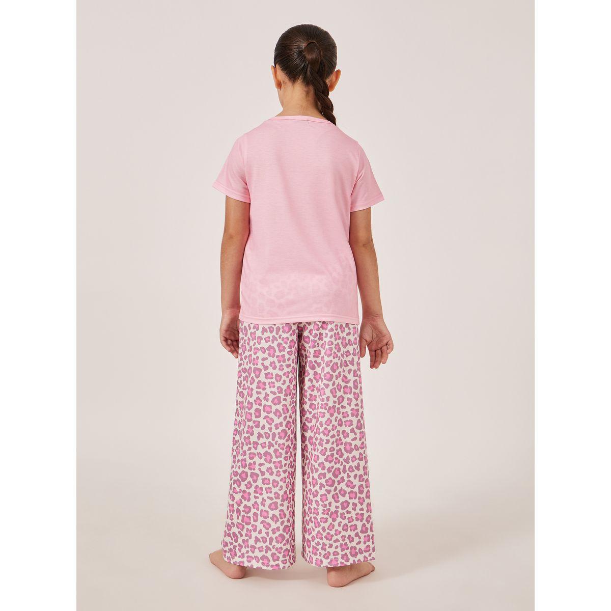 طقم بيجاما من بنطال وتيشيرت بأكمام قصيرة-girls-clothing-nightwear-image-4