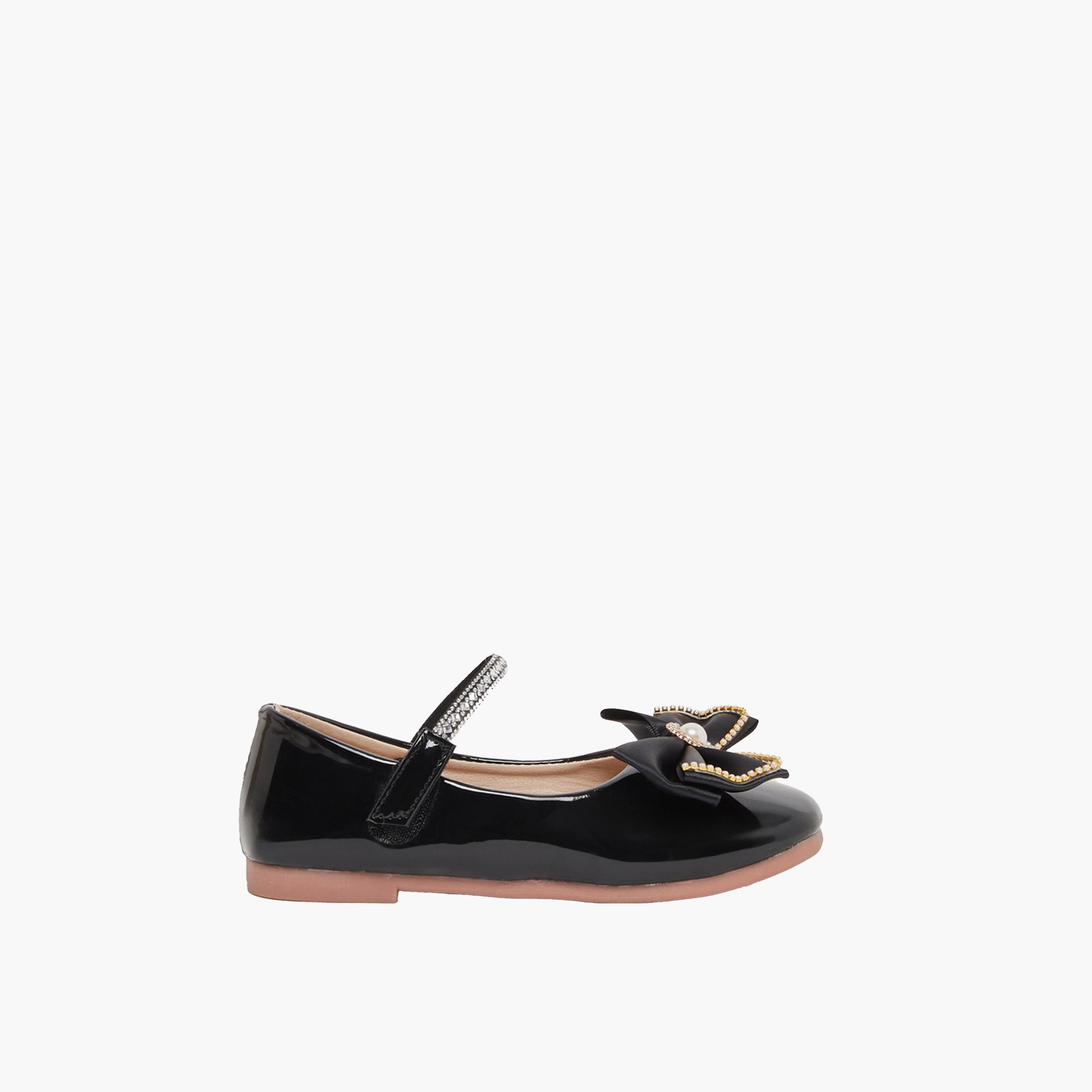 ستايلي-  حذاء باليرينا مزين بأصابع مستديرة وتفاصيل فيونكة-girls-shoes-ballerinas-image-2