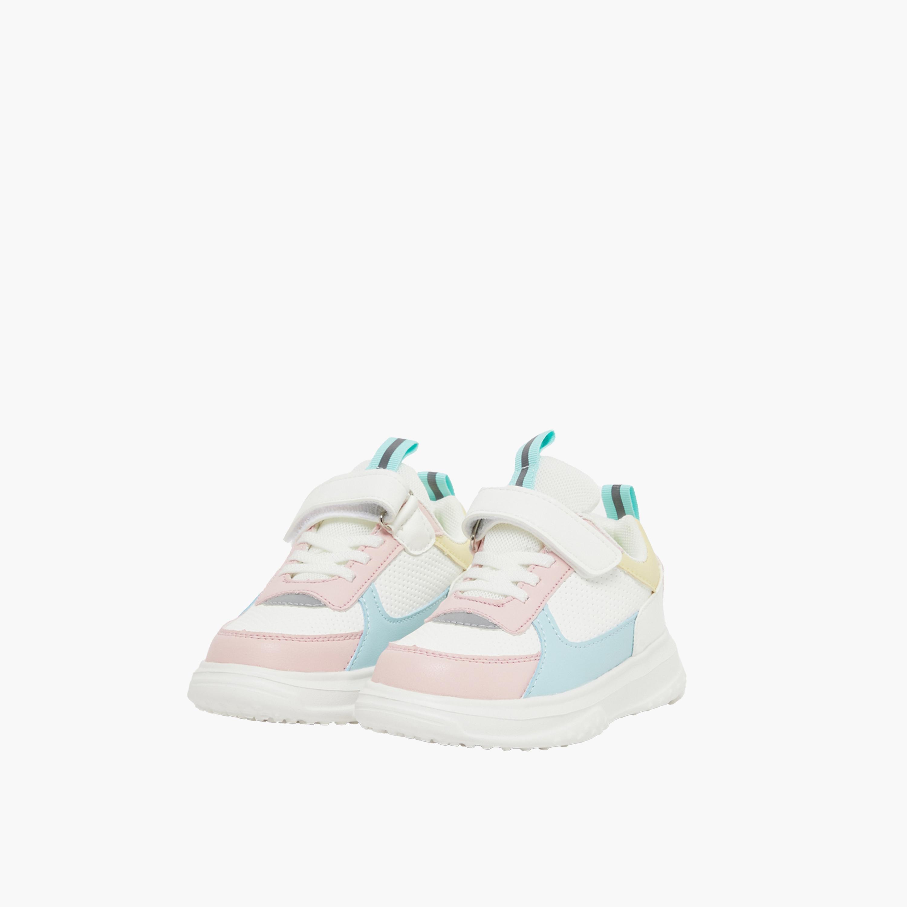 ستايلي-  حذاء رياضية متعددة الألوان-girls-shoes-sneakers-image-1