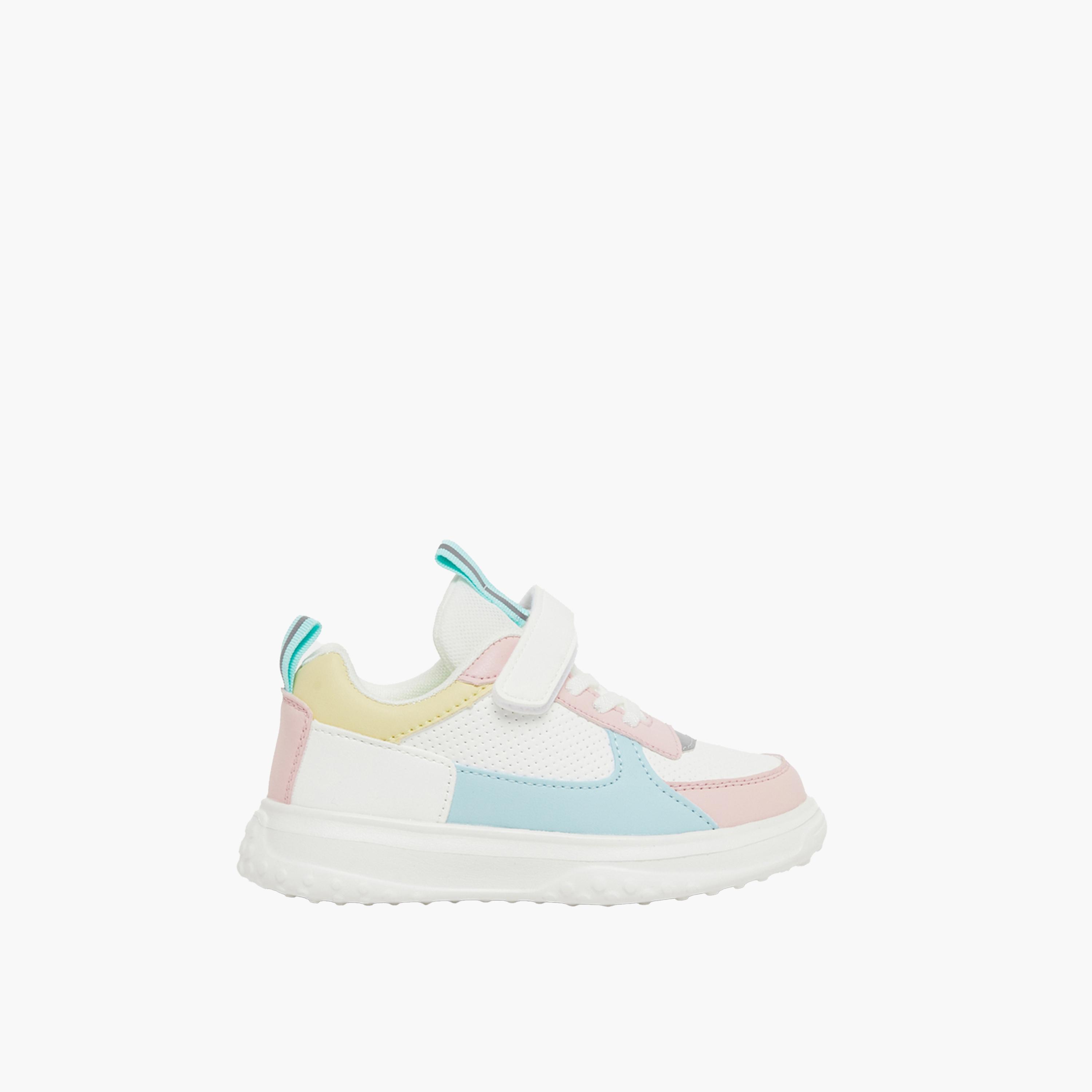 ستايلي-  حذاء رياضية متعددة الألوان-girls-shoes-sneakers-image-2