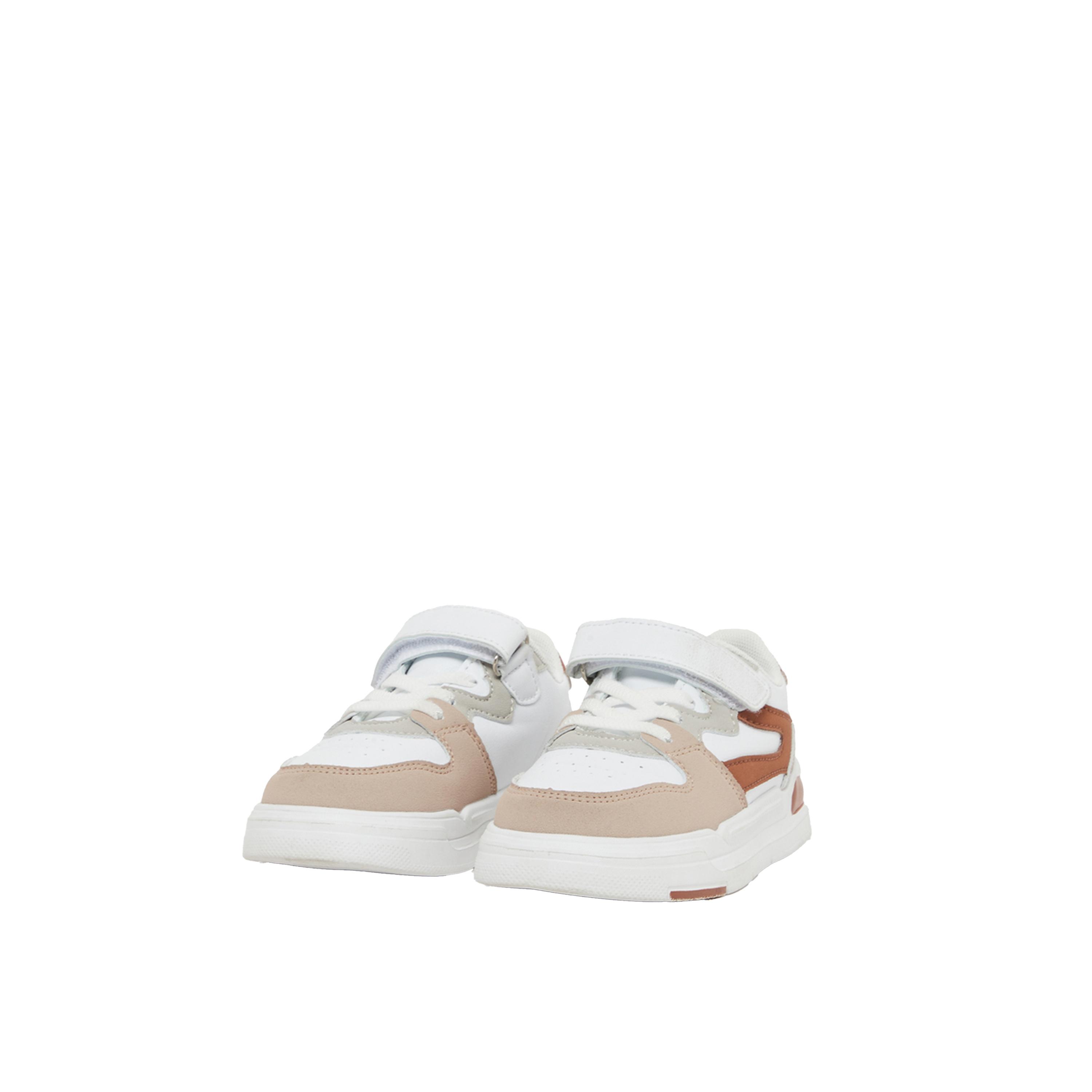 Styli Color Block Low Top Trainer Shoes with Velcro Closure-boys-shoes-sneakers-image-2