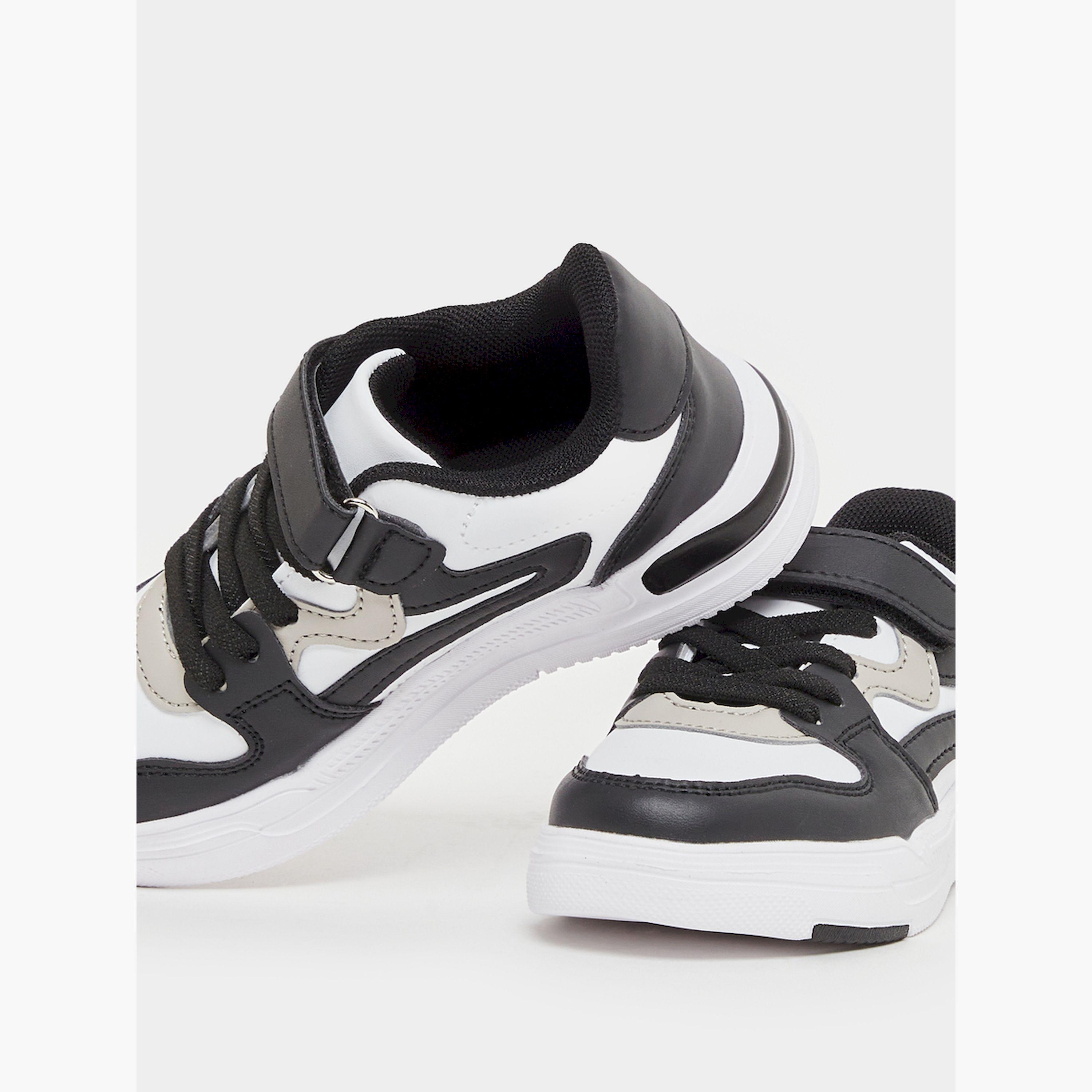 Styli Color Block Low Top Trainer Shoes with Velcro Closure-boys-shoes-sneakers-image-3