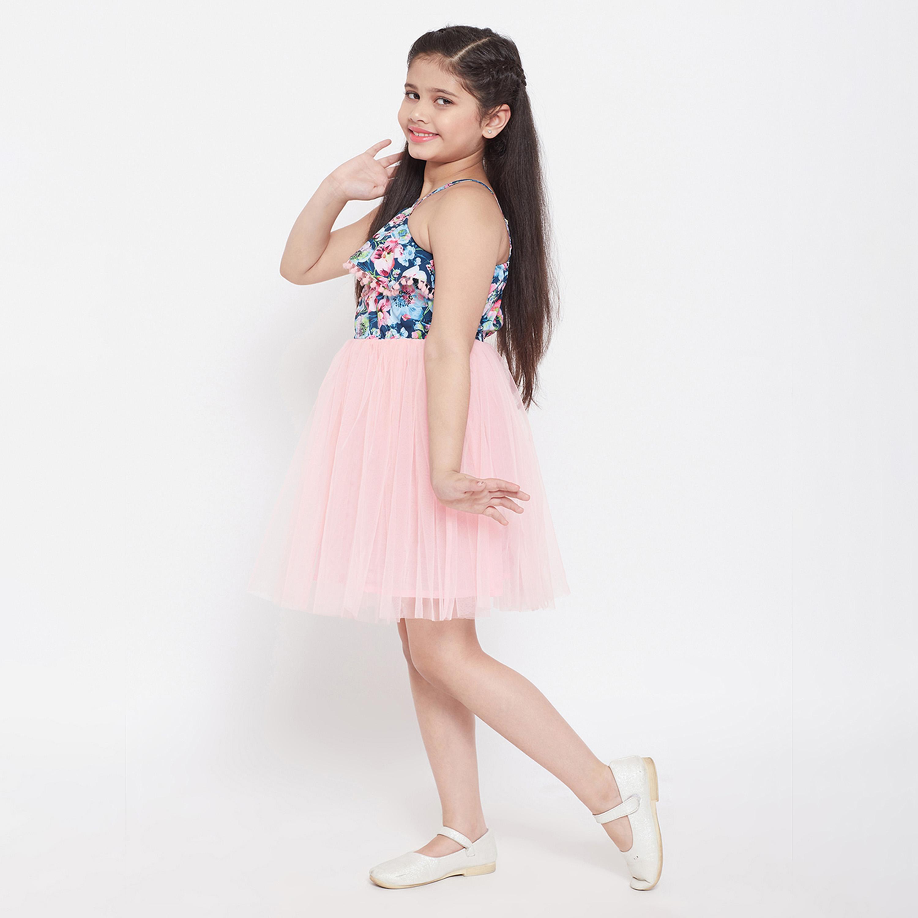 ستايلو باغ × ستايلي - فستان مطبوع بطول فوق الركبة للبنات - وردي-girls-clothing-dressesandjumpsuits-image-3