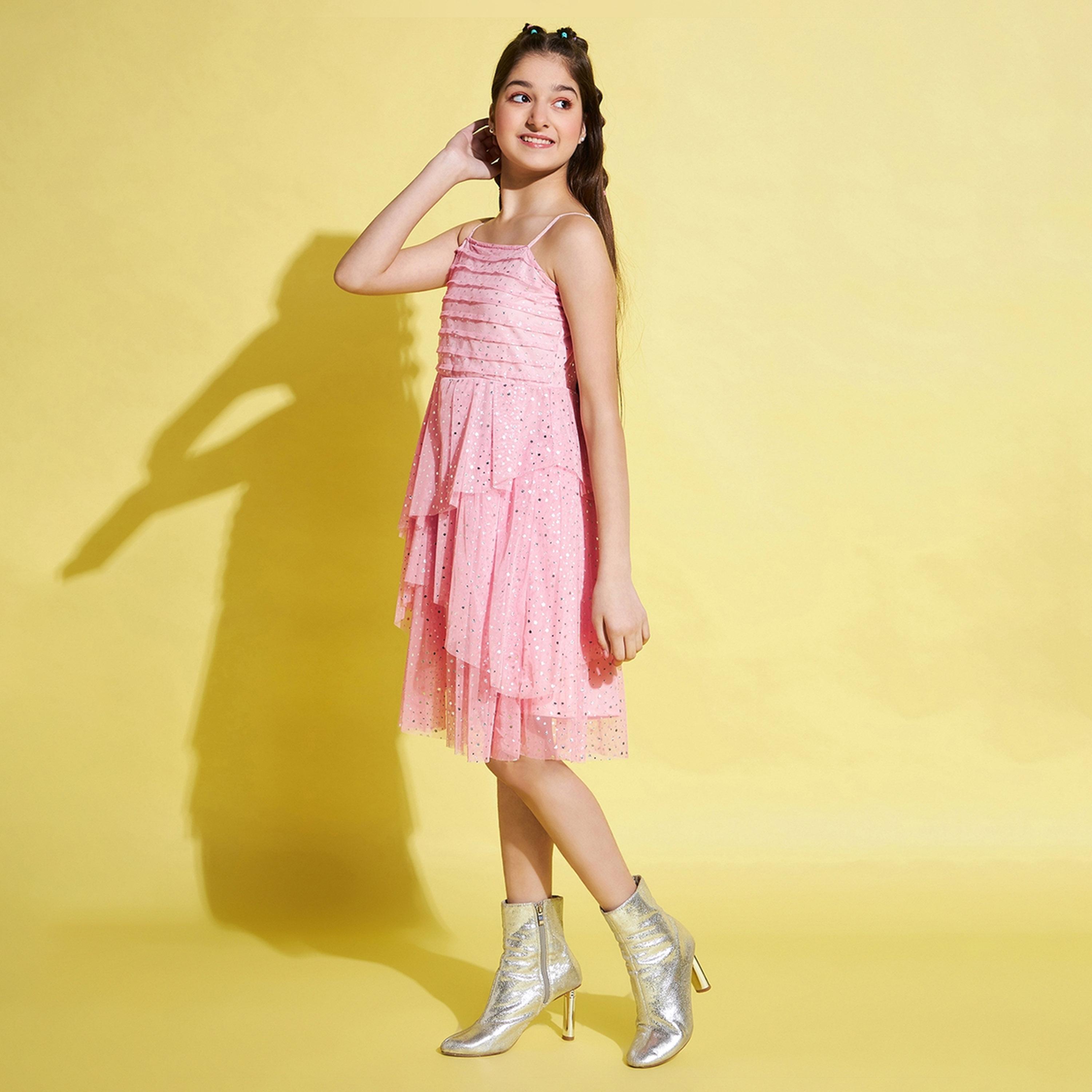 ستايلو باغ × ستايلي - فستان مطبوع بالكامل بطول فوق الركبة للبنات - وردي-girls-clothing-dressesandjumpsuits-image-3