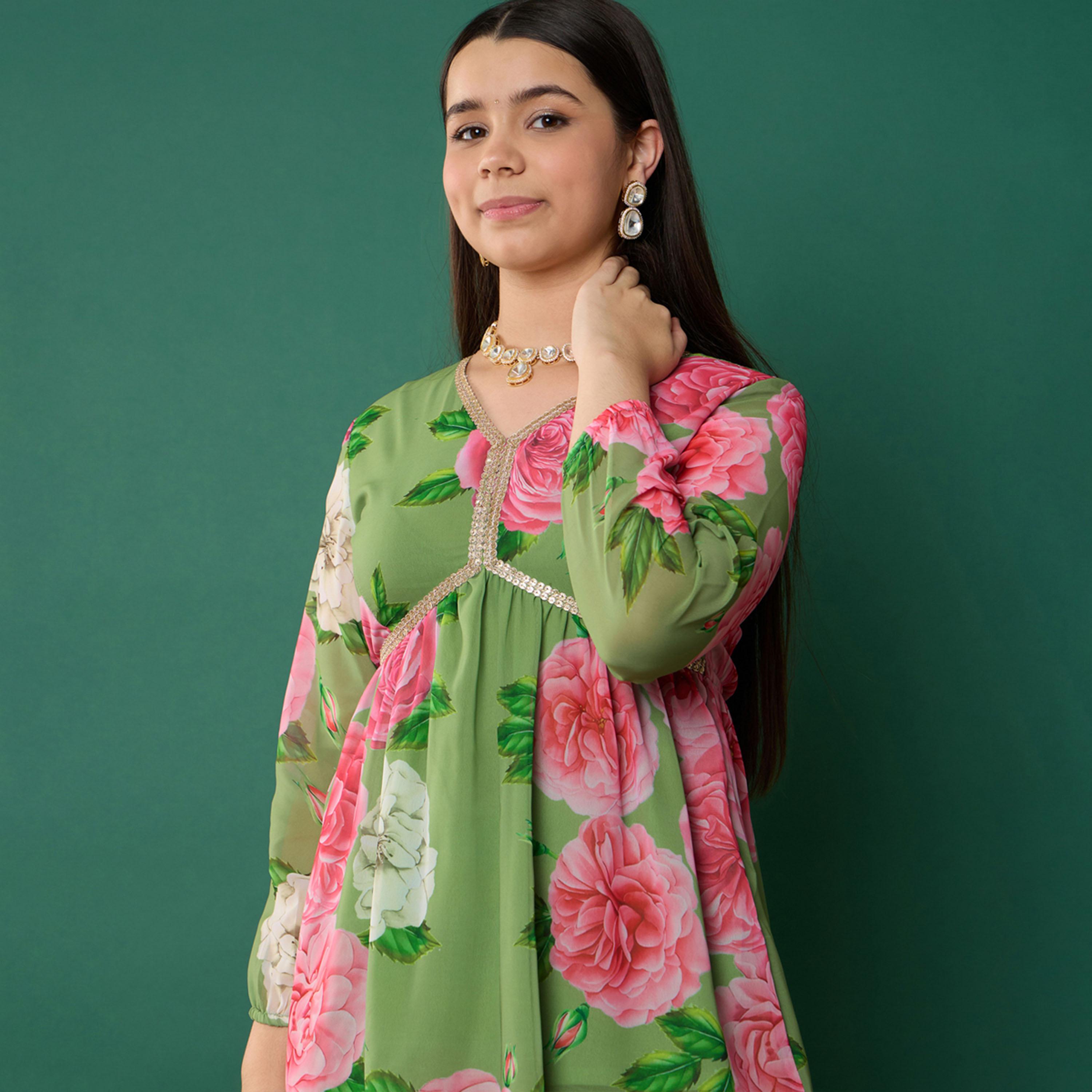 نوه-فوه × ستايلي - بلوزة موردة بفتحة جانبية وبنطال شارارا - أخضر-girls-clothing-setsandcoords-image-4