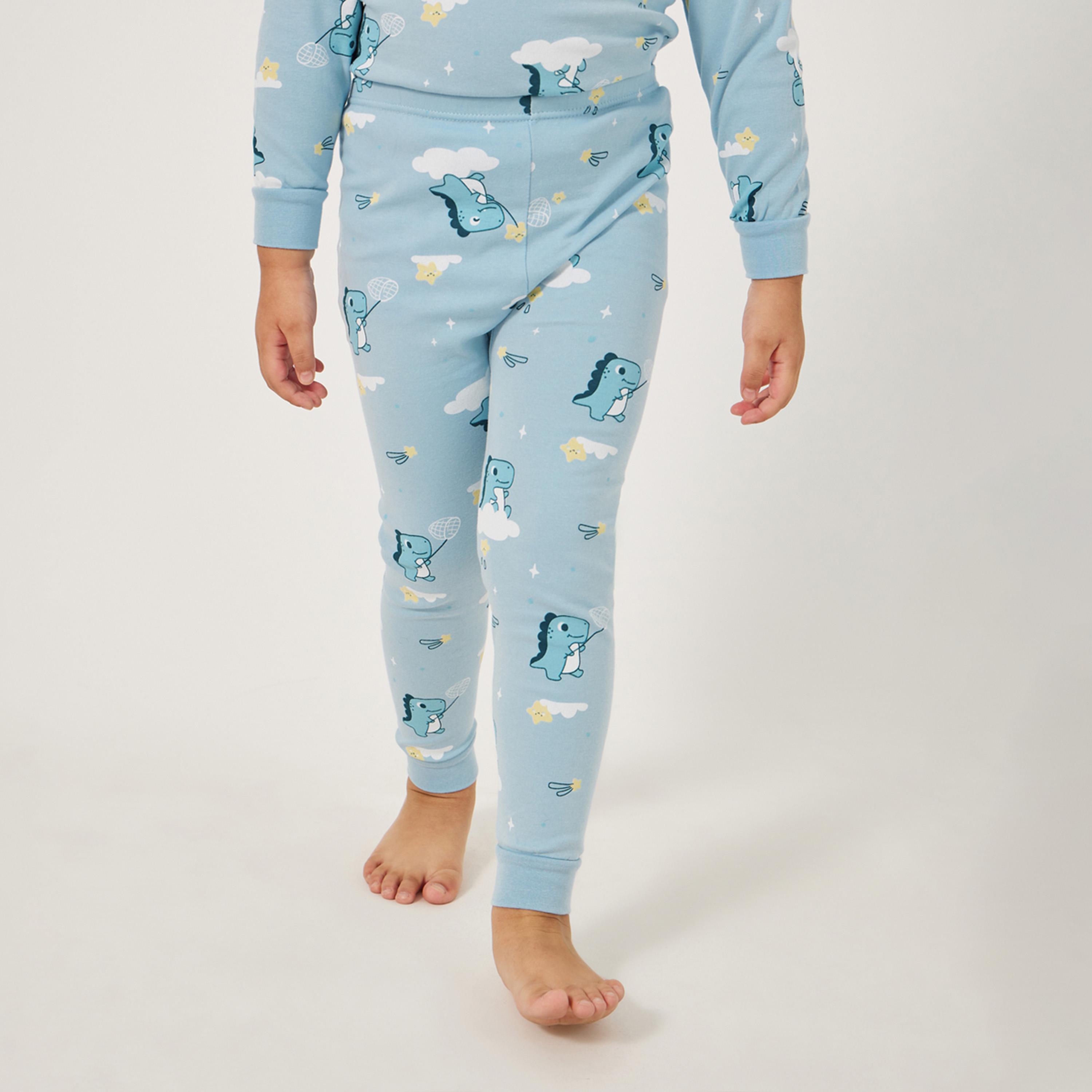 ستايلي-  بيجاما وتي شيرت بأكمام طويلة بطبعة جرافيكية-boys-clothing-nightwear-image-5