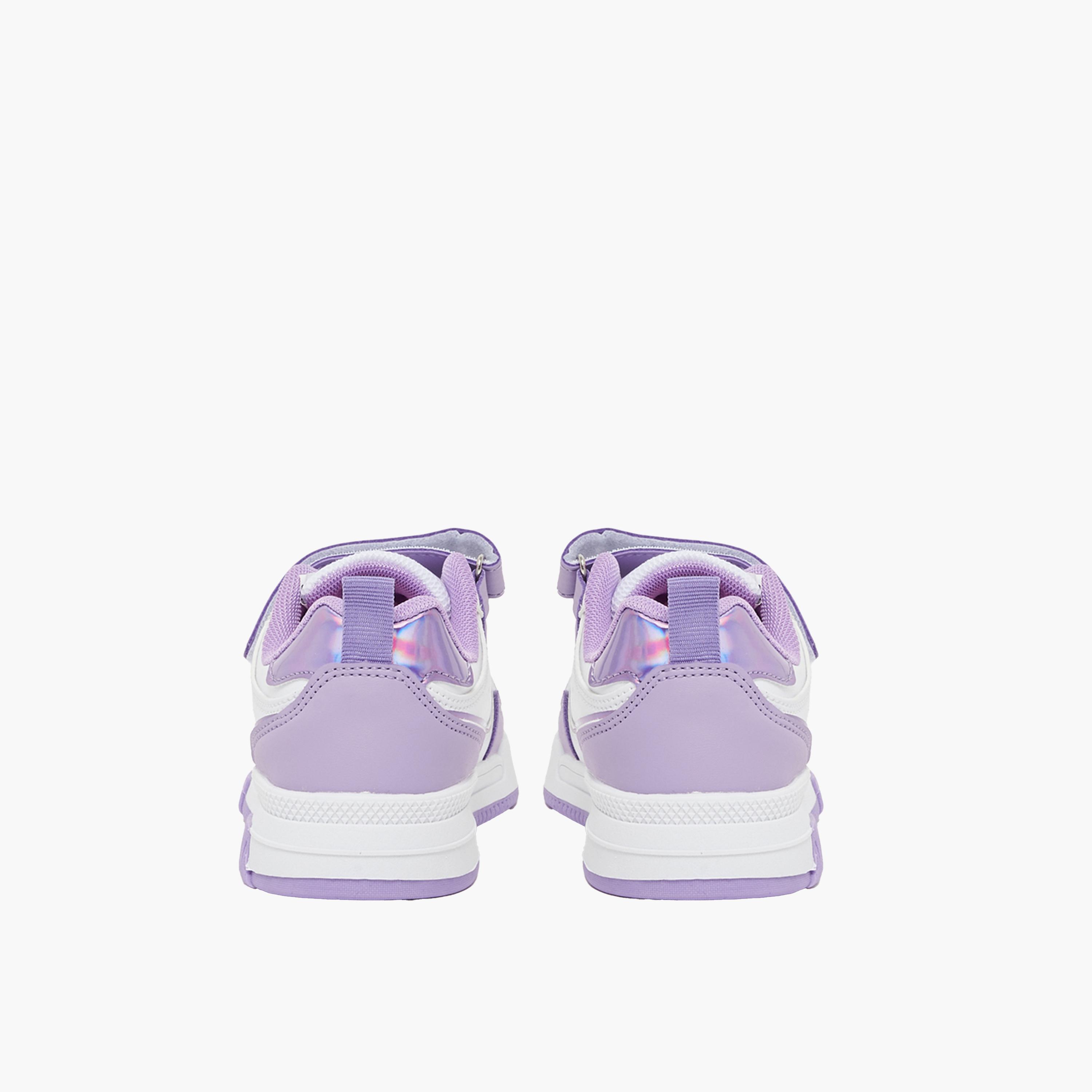 Styli Color Block Round Toe Sneakers with Back Pull Tab-girls-shoes-sneakers-image-4