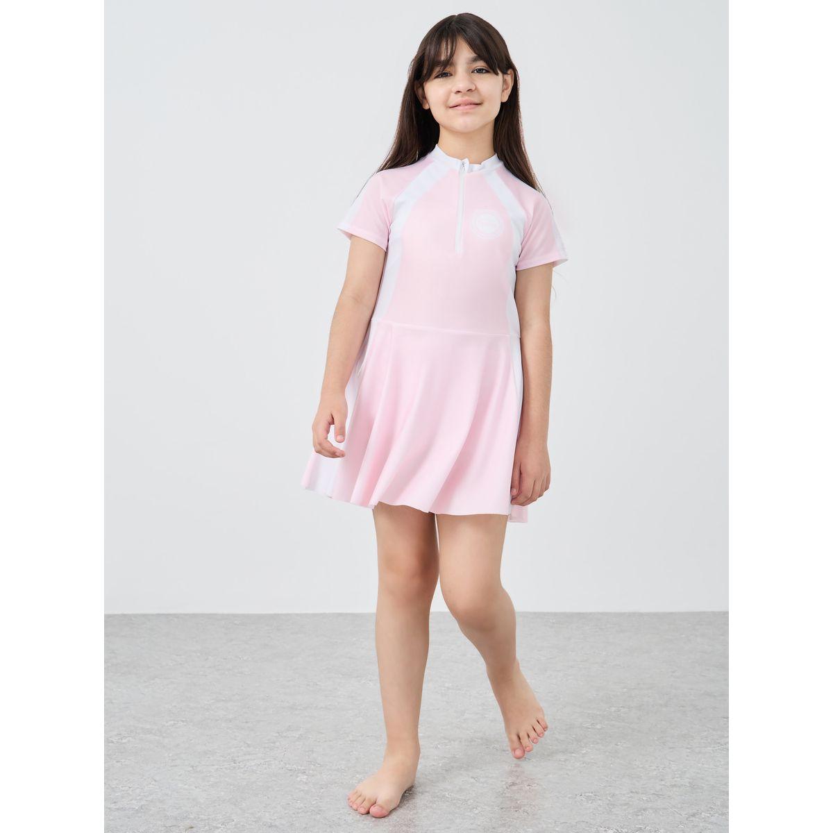 بدلة سباحة بنمط كتل الالوان مع شورت-sports-girls-clothing-tops-image-1