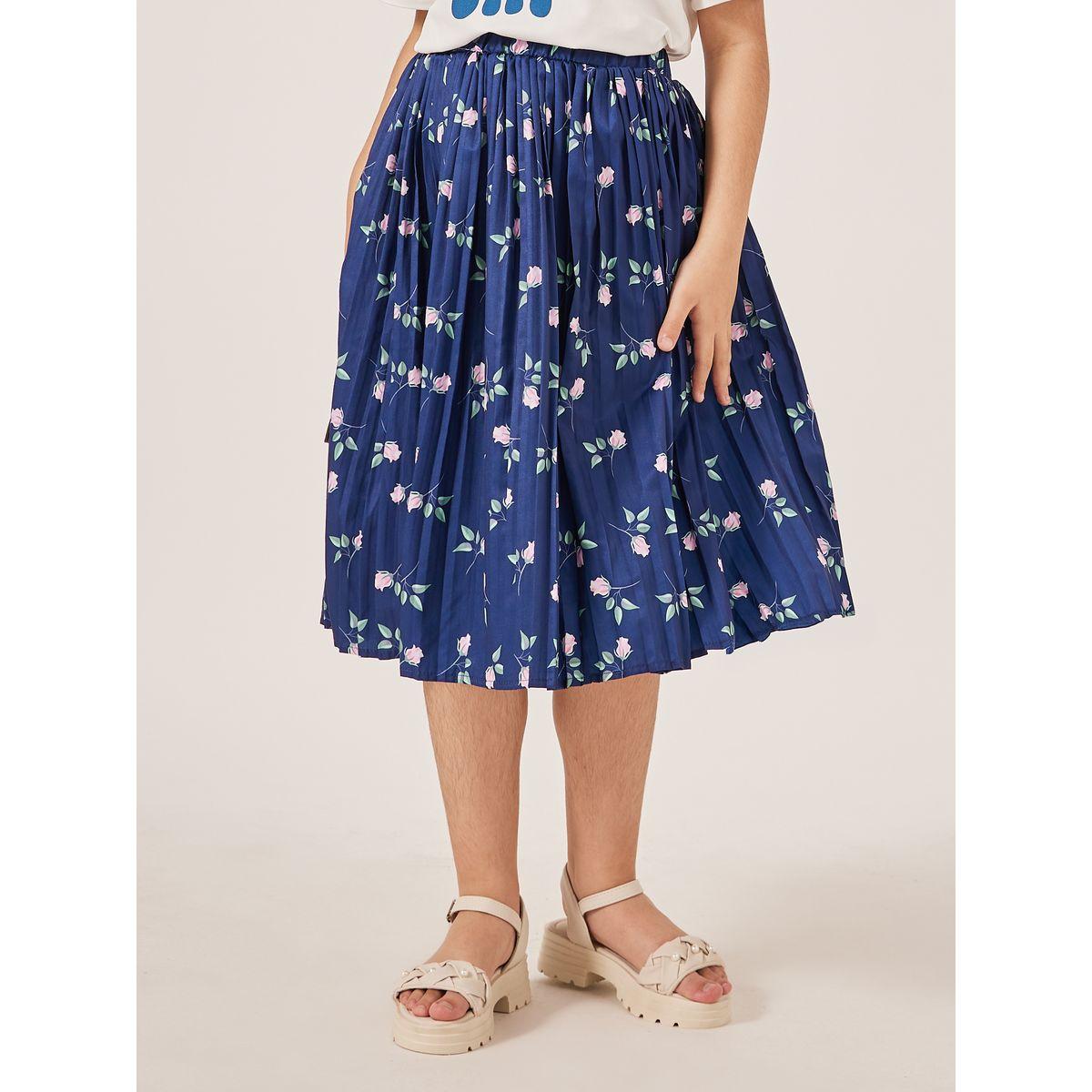 Styli Slogan Print T-Shirt and All-Over Print Skirt-girls-clothing-setsandcoords-image-5
