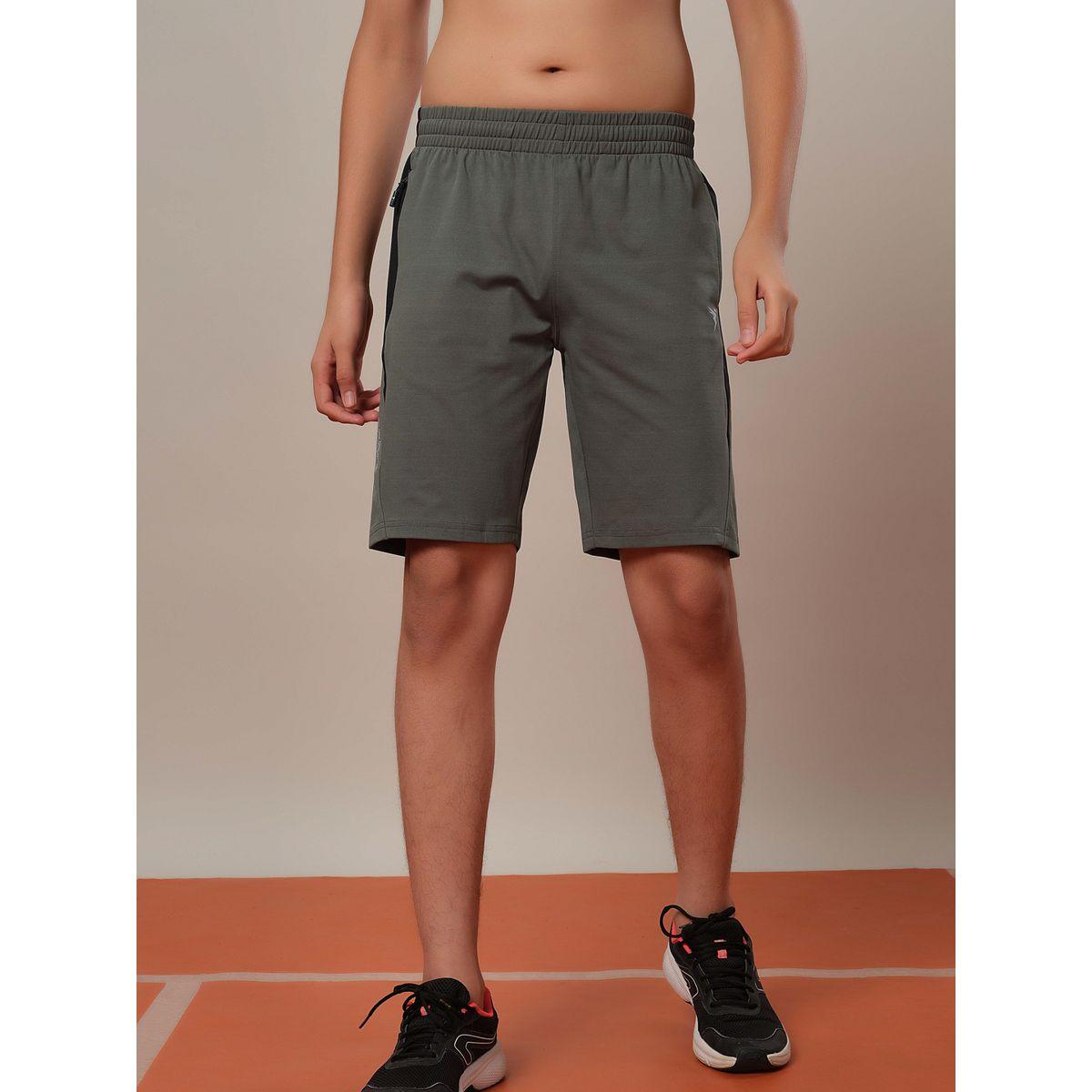 شورت بنمط كتل الالوان وخصر مطاطي-boys-clothing-bottoms-shorts-image-1