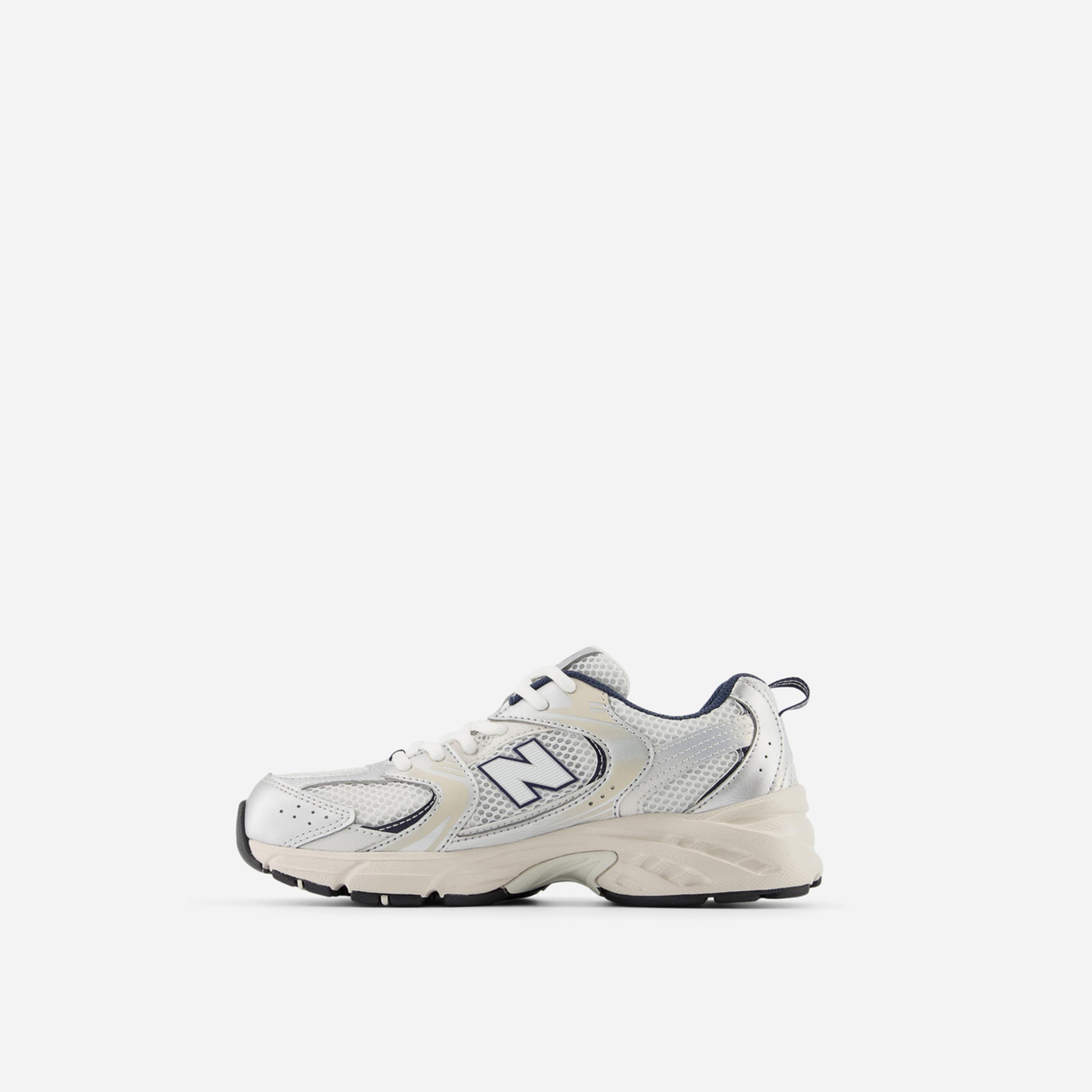 New Balance 530 Sneakers-boys-shoes-sneakers-image-2