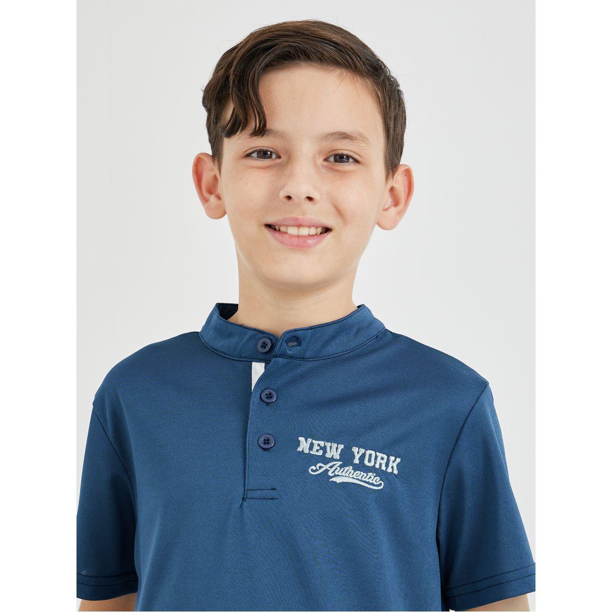 تيشيرت مُطرّز بياقة ماندارين وأكمام قصيرة-boys-clothing-tshirtsandpolos-image-3