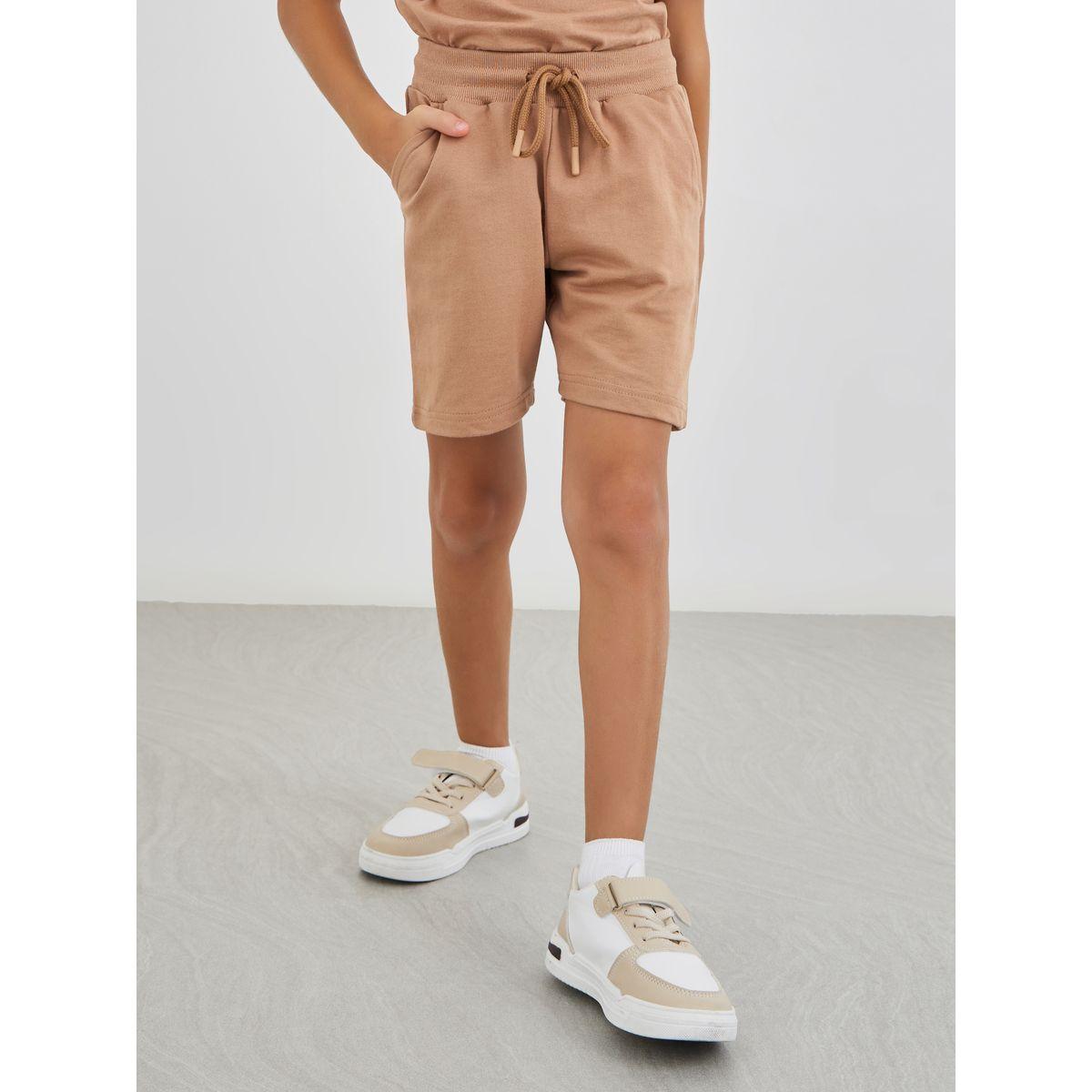 مجموعة من شورت وتيشيرت بطبعة كتابة-boys-clothing-setsandcoords-image-5