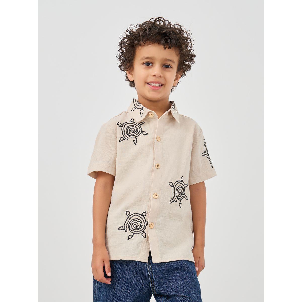 بلوزة مُطرّزة بأكمام قصيرة وياقة-boys-clothing-shirts-image-1