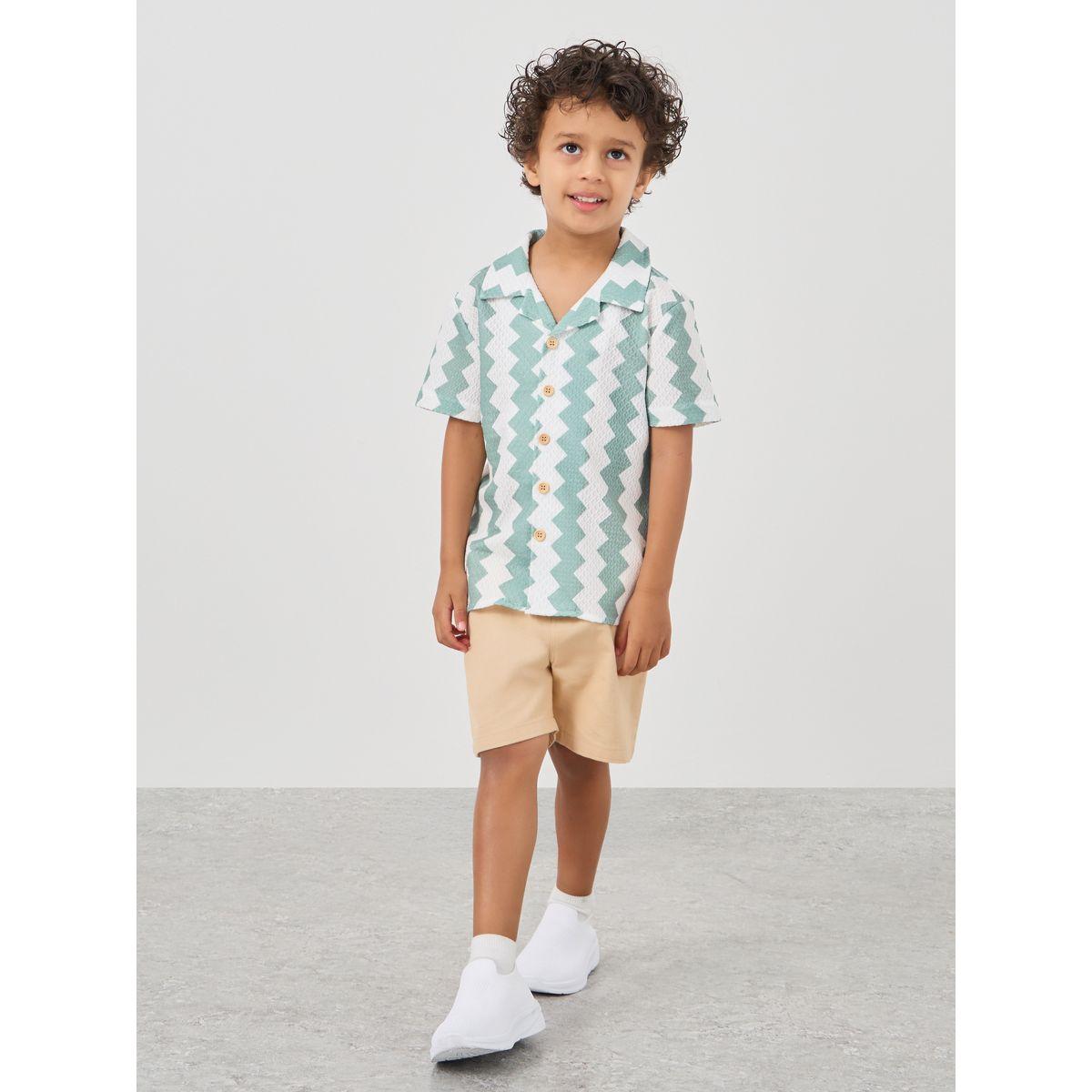 قميص مطبع بالكامل مع ياقة ريزورت-boys-clothing-shirts-image-2