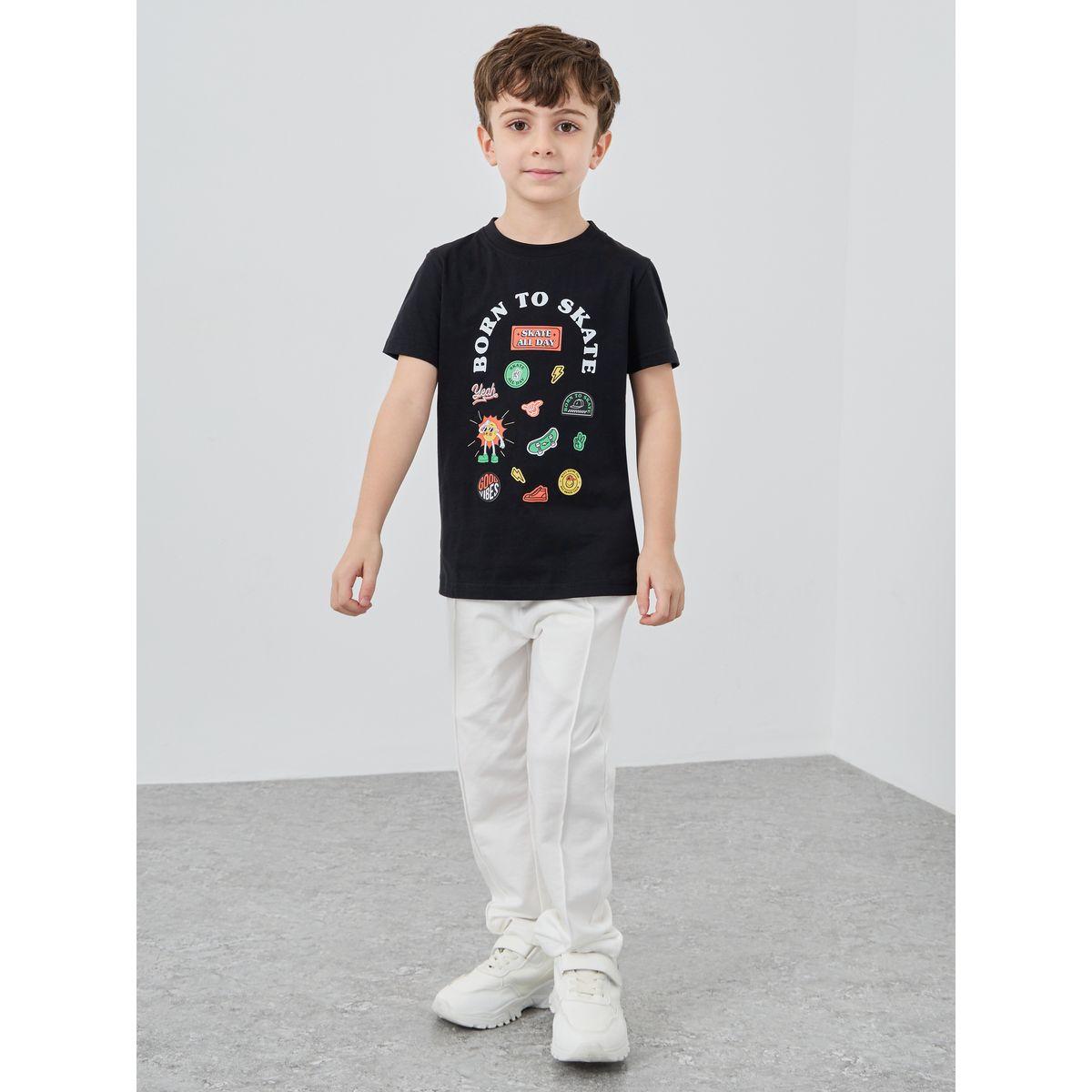 Styli Graphic Print Round Neck T-Shirt-boys-clothing-tshirtsandpolos-image-2