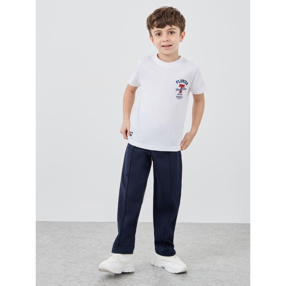 Styli Graphic Print Round Neck T-Shirt-boys-clothing-tshirtsandpolos-image-2