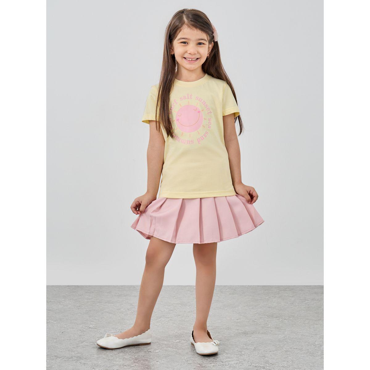 تيشيرت بطبعة جرافيك وياقة دائرية-girls-clothing-tshirts-image-2
