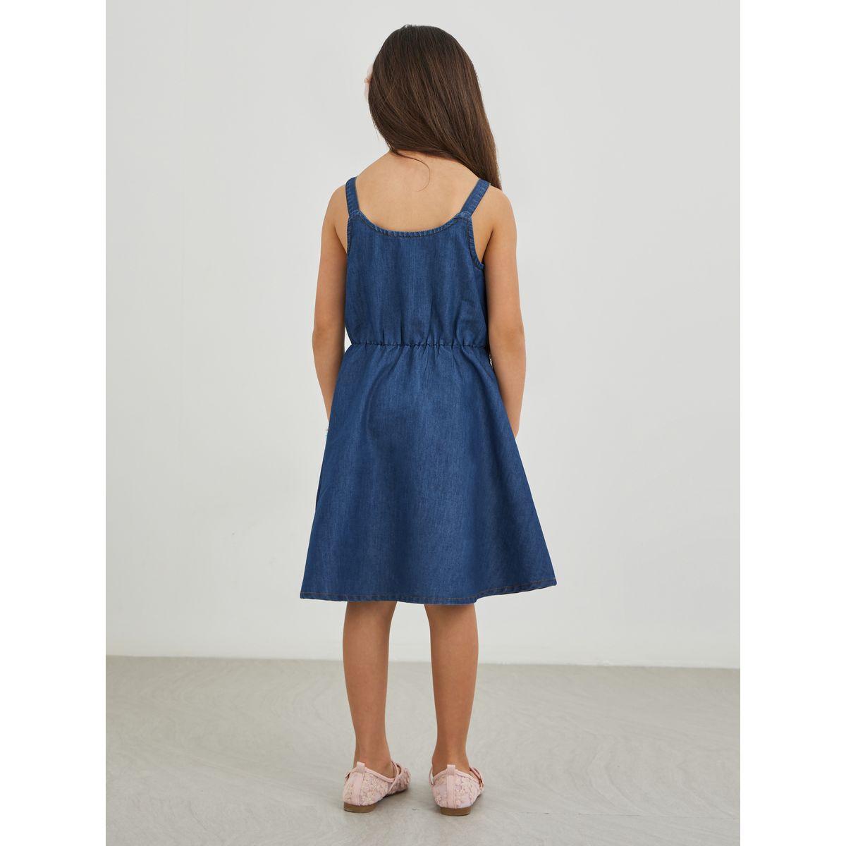فستان سادة بنسيج دنيم مع تفاصيل أزرار-girls-clothing-dressesandjumpsuits-image-4