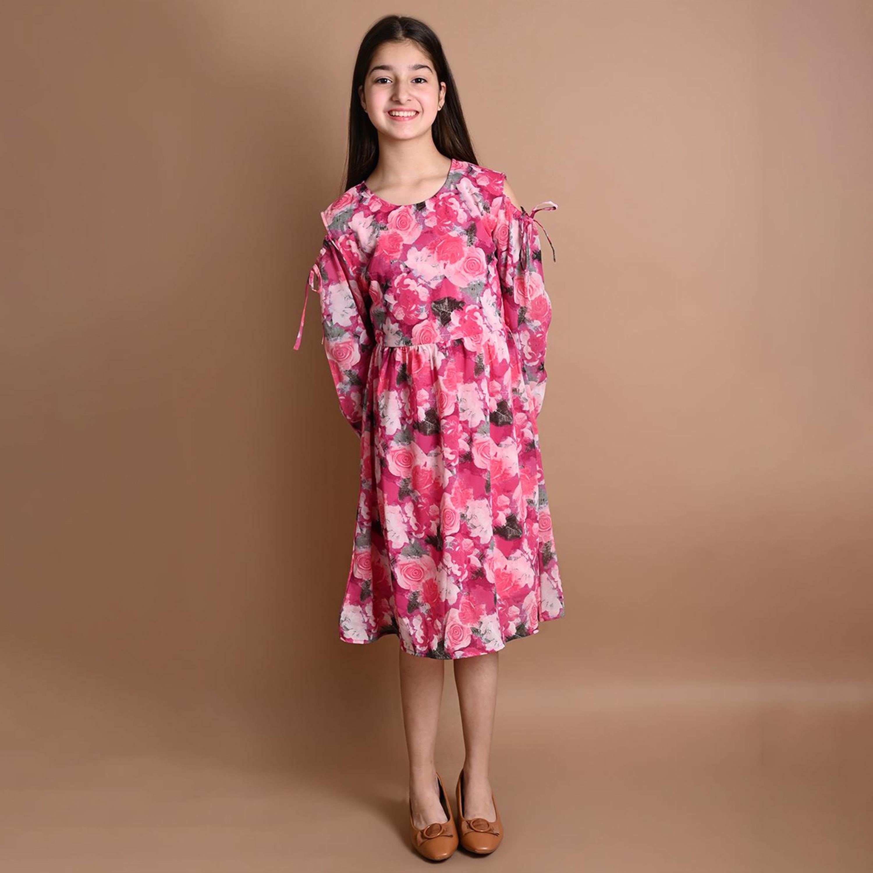 ليبيكس × ستايلي-  فستان جورجيت متوسط ​​الطول على شكل حرف A باللونين الوردي والأبيض-girls-clothing-dressesandjumpsuits-image-1