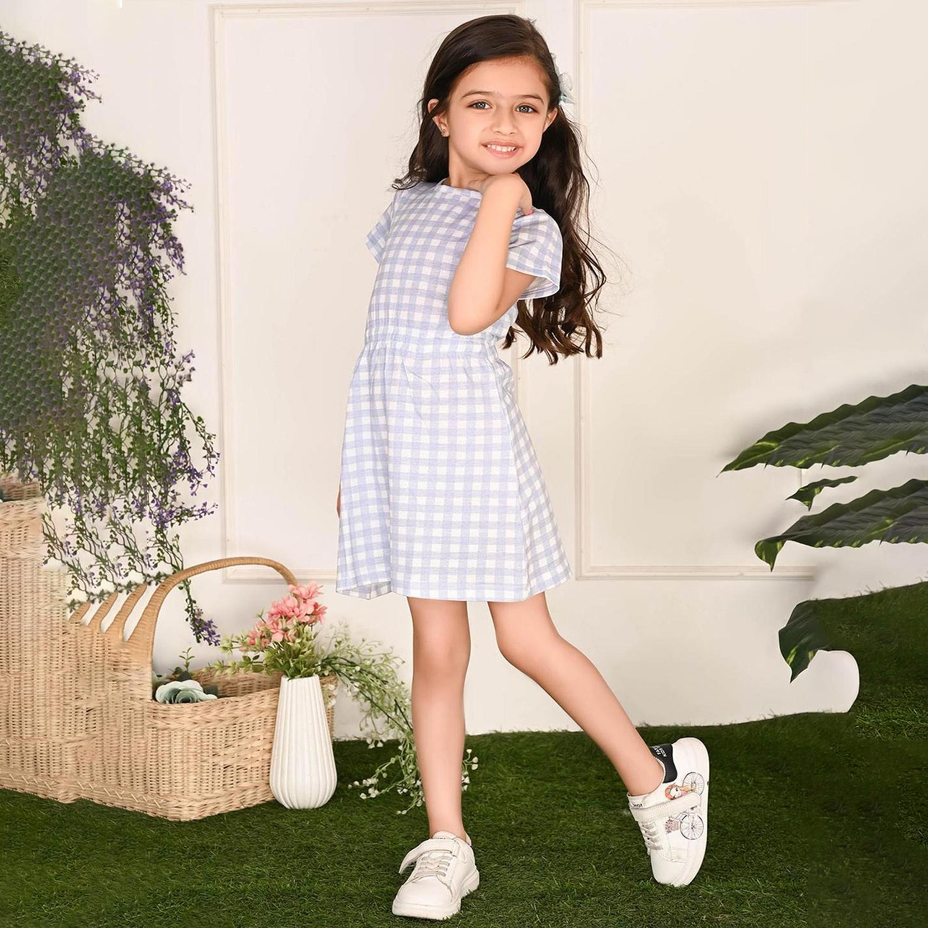 ليبيكس × ستايلي-  فستان بناتي بفتحة رقبة مستديرة على شكل حرف A-girls-clothing-dressesandjumpsuits-image-4