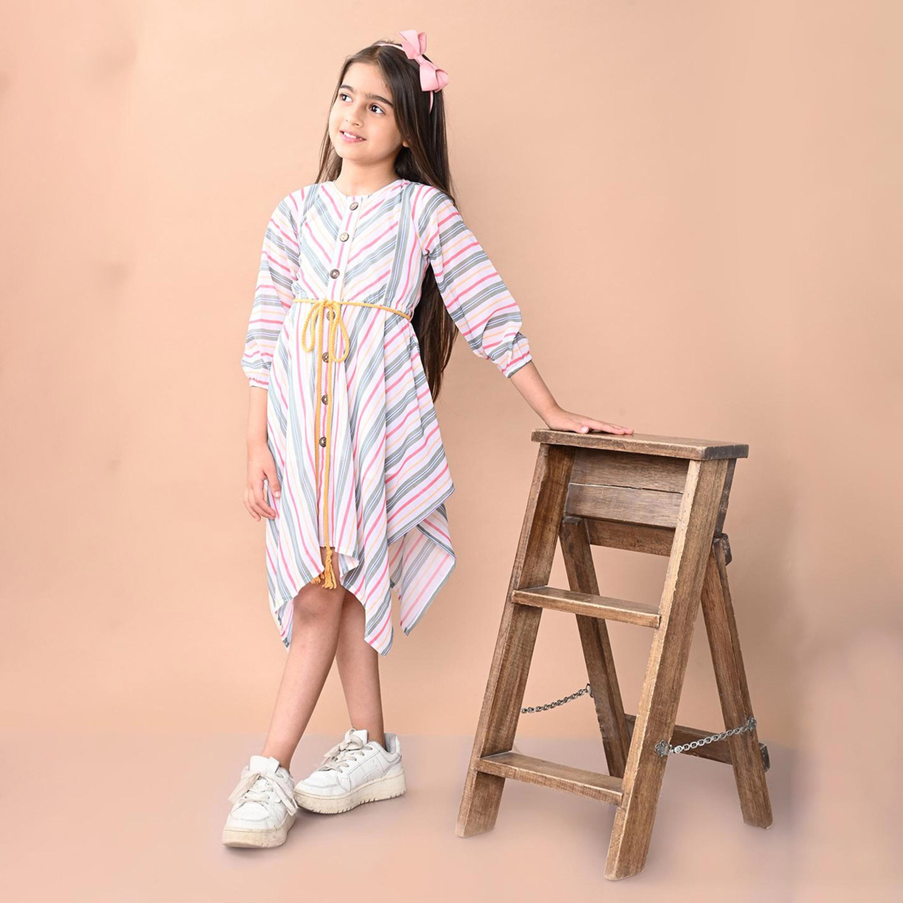 ليبيكس × ستايلي-  فستان متوسط ​​الطول مخطط بحاشية غير متماثلة وأكمام 3/4-girls-clothing-dressesandjumpsuits-image-5