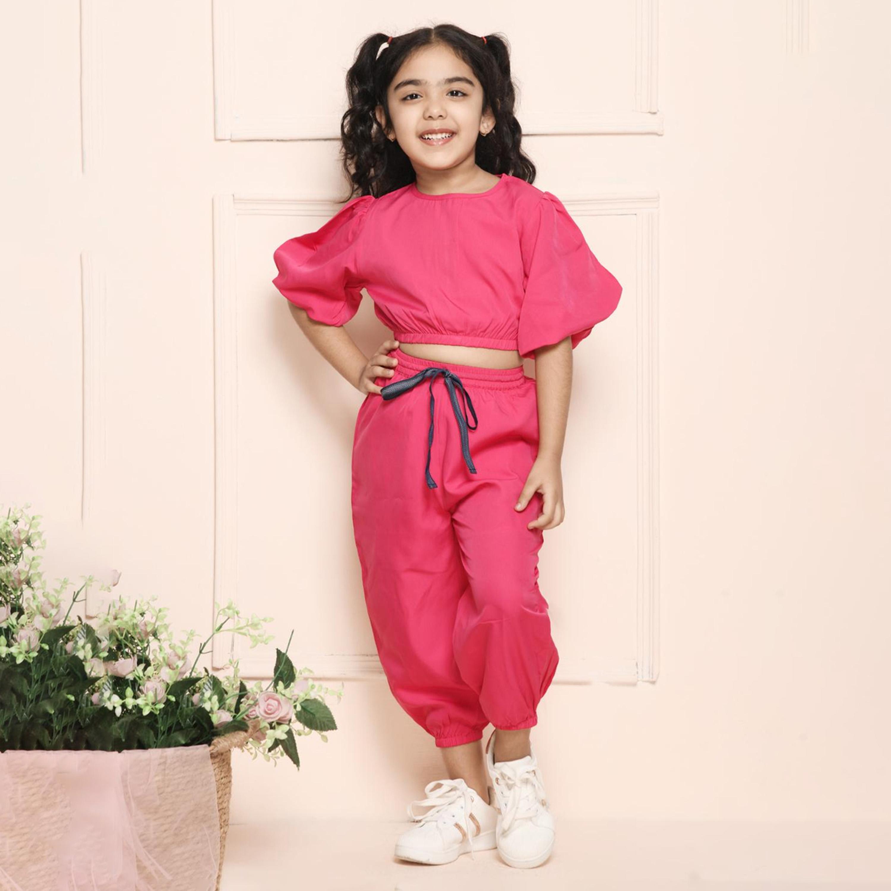 ليبيكس × ستايلي-  ملابس الأطفال المتناسقة باللون الوردي-girls-clothing-setsandcoords-image-1