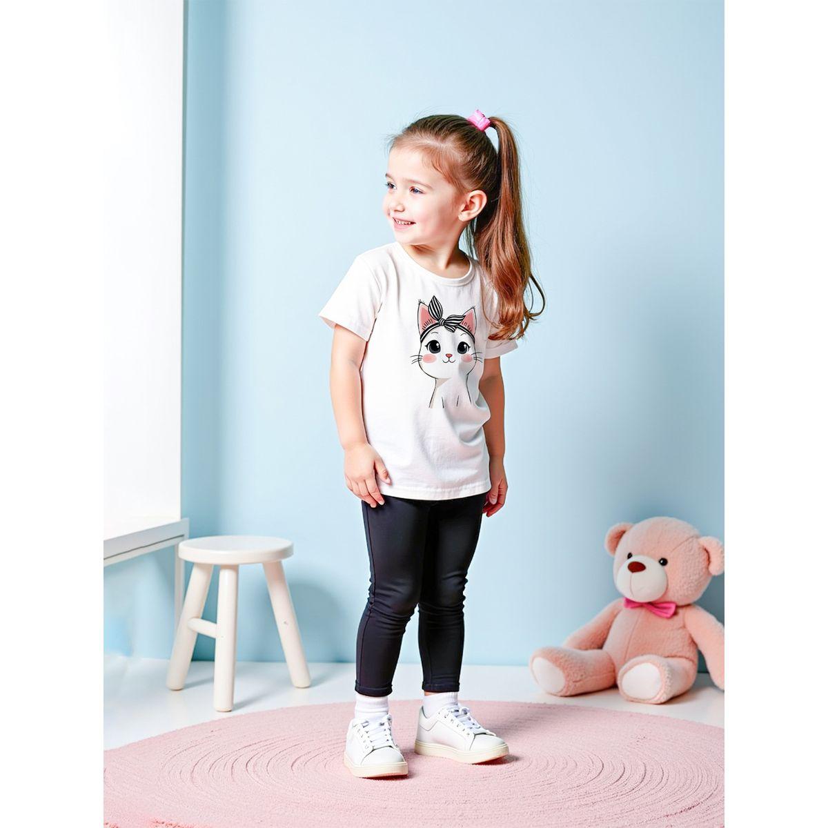 Styli Kids 2pcs Graphic Print Short Sleeve T-Shirt and Solid Leggings-girls-clothing-setsandcoords-image-3