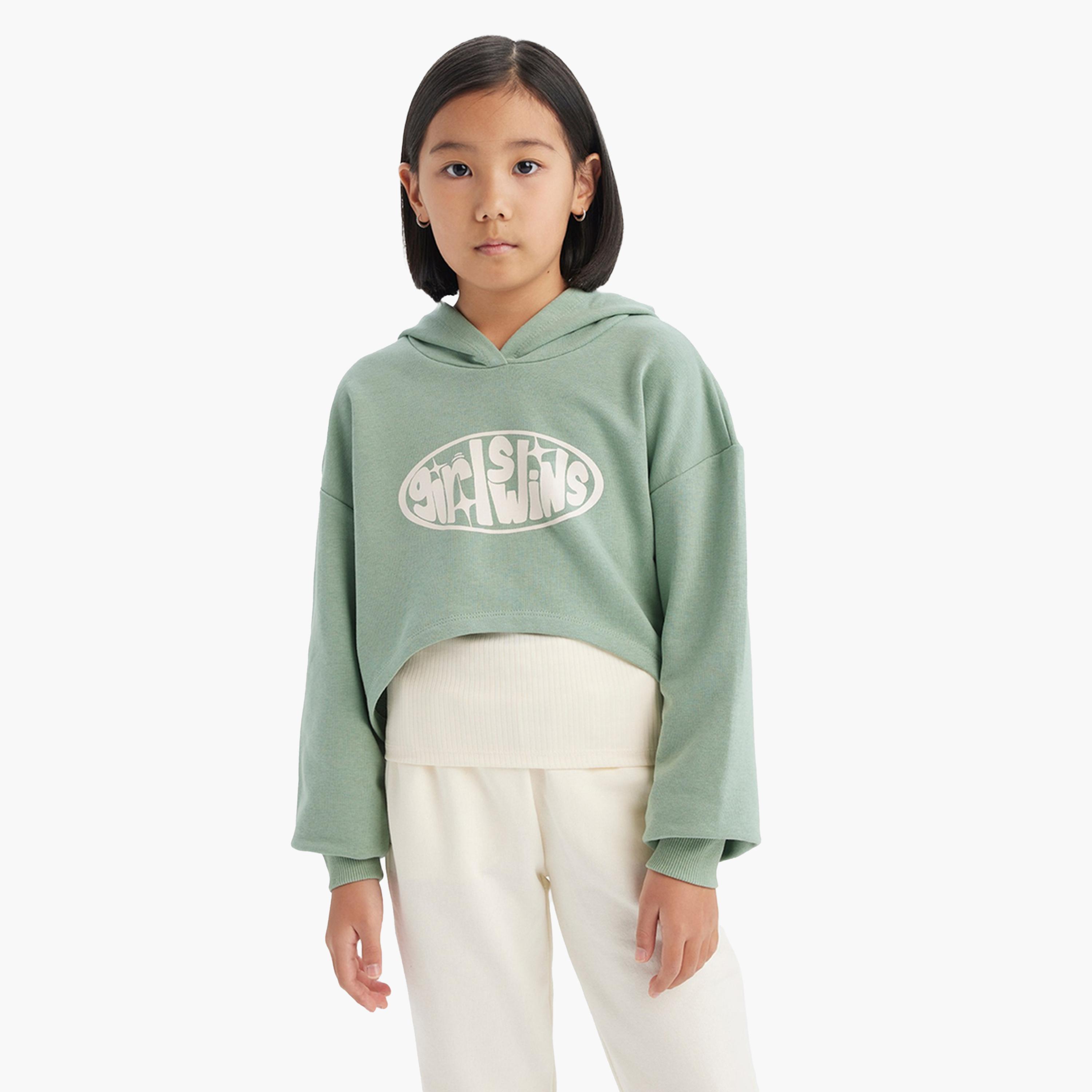 ديفاكتو × ستايلي-  طقم بناتي قطعتين: سويت شيرت قصير بغطاء رأس وقميص داخلي-girls-clothing-sweatshirts-image-3