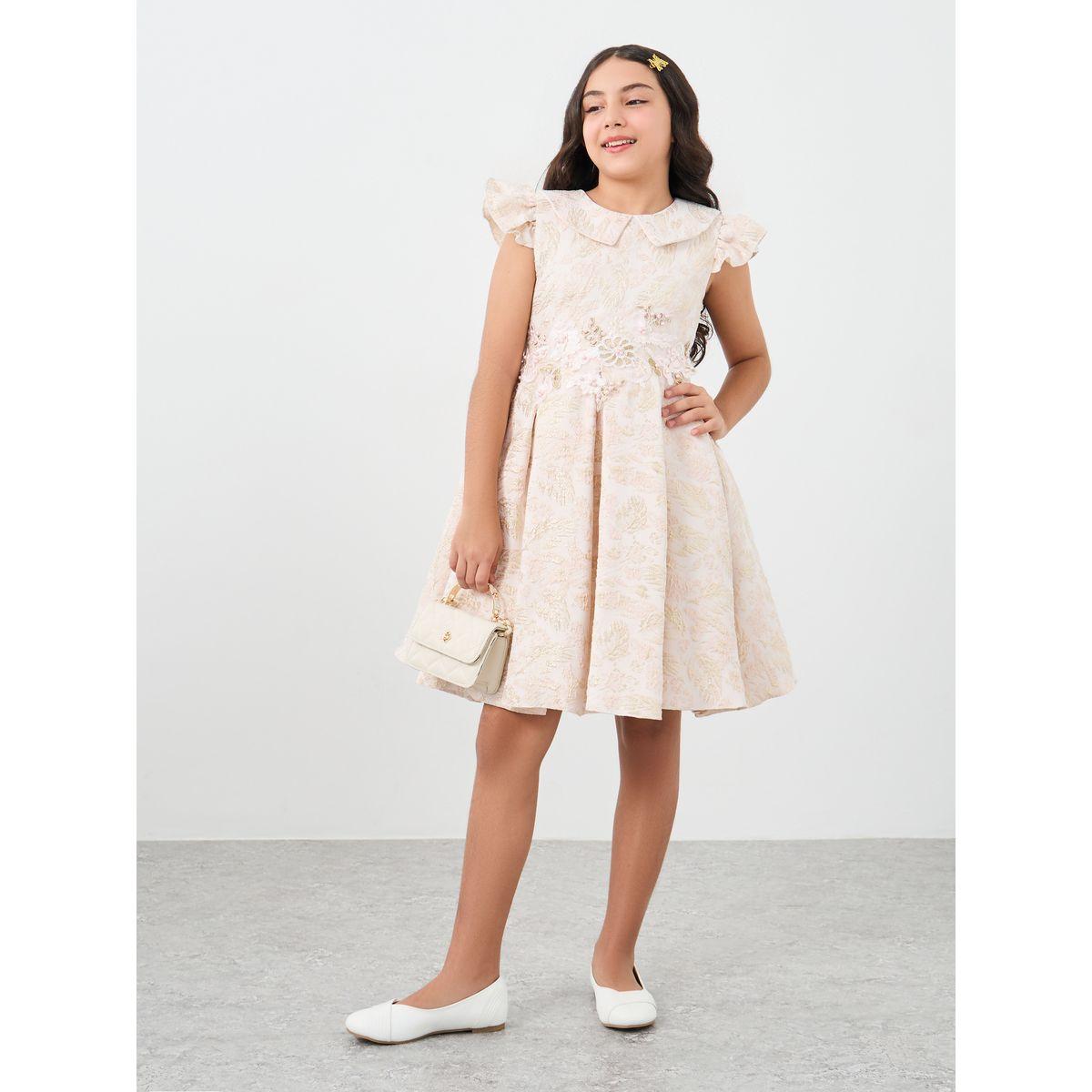 فستان جاكارد بتفاصيل كسرات مُنمقة-girls-clothing-dressesandjumpsuits-image-2