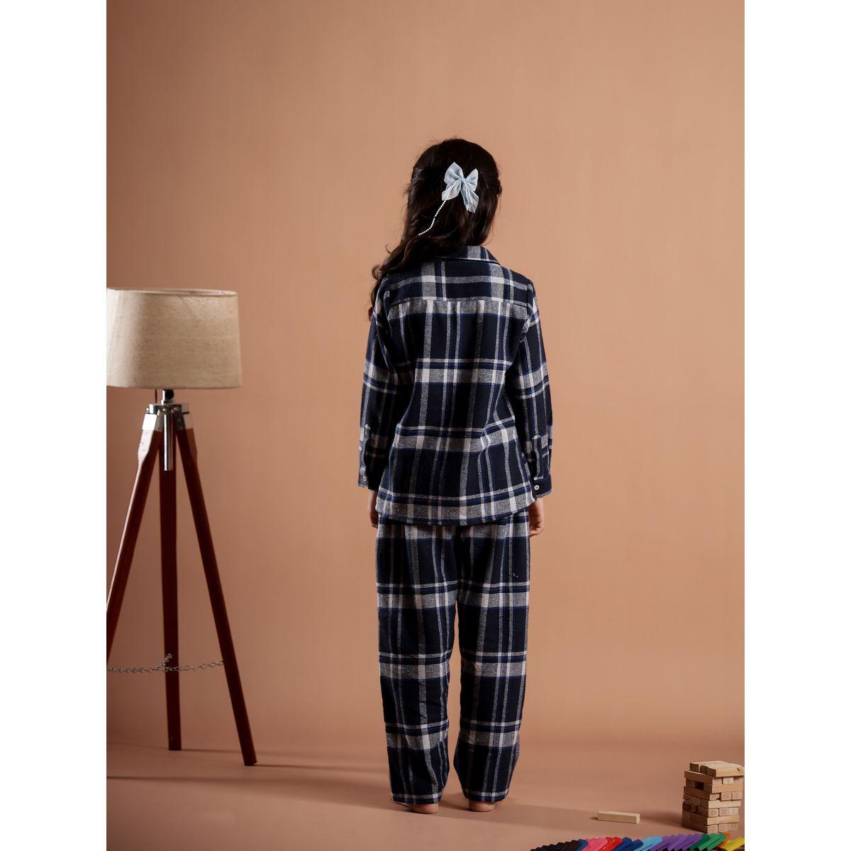 طقم بيجاما من بنطال وبلوزة بطبعة مربعات-girls-clothing-nightwear-image-5