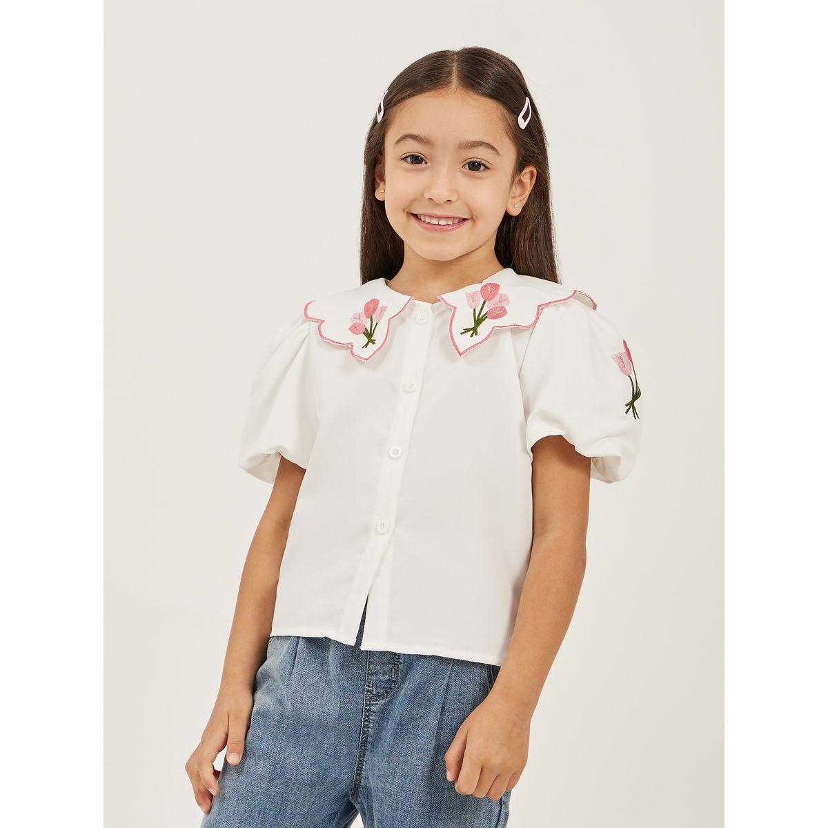 بلوزة بياقة بيتر بان وتفاصيل مُطرّزة مع أزرار-girls-clothing-blousesandshirts-image-1