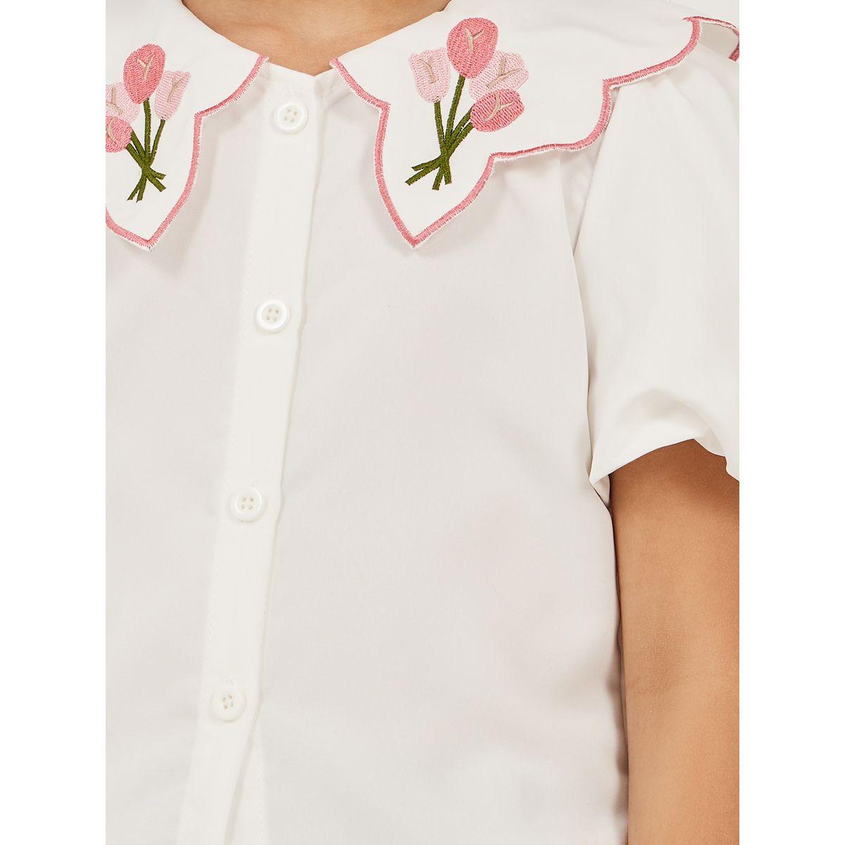بلوزة بياقة بيتر بان وتفاصيل مُطرّزة مع أزرار-girls-clothing-blousesandshirts-image-2