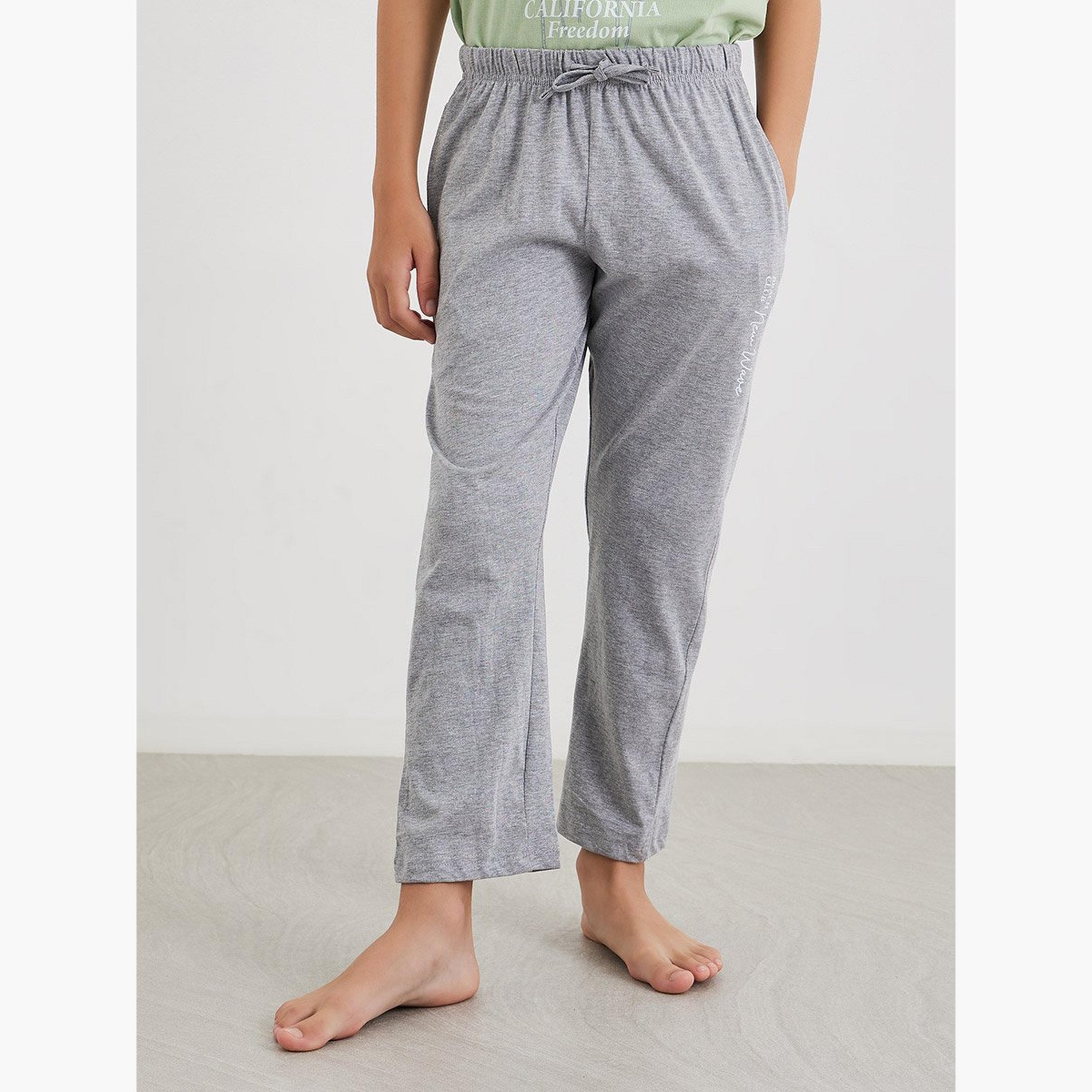 Styli Graphic Print Round Neck T-Shirt and Pyjama Set-boys-clothing-nightwear-image-4