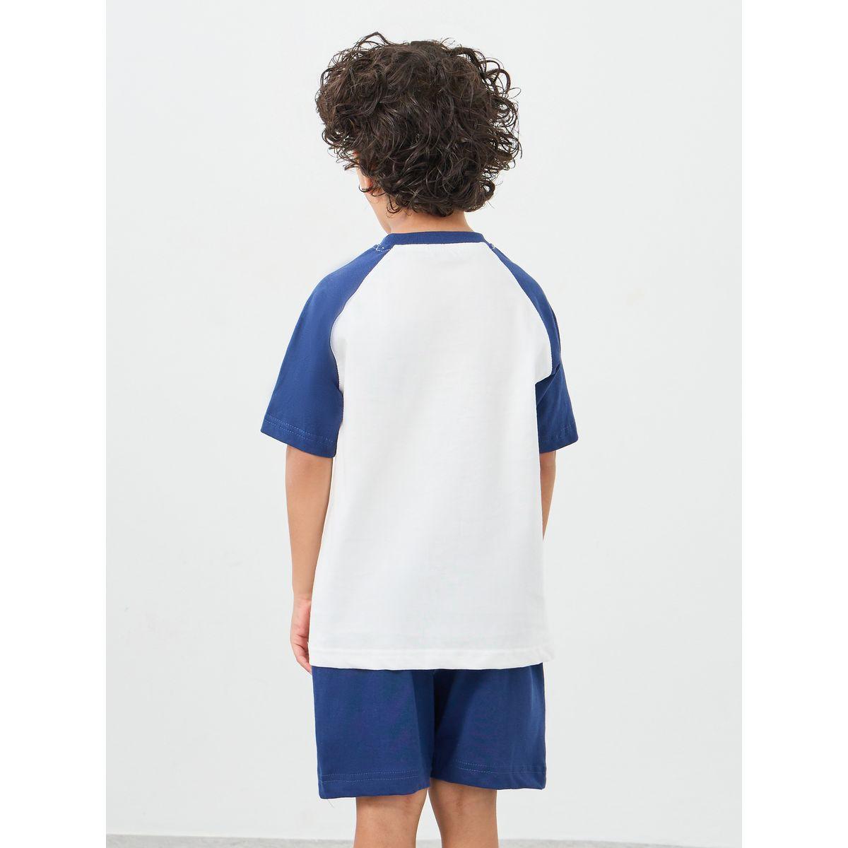 طقم من بنطال بيجاما وتيشيرت بطبعة كتابة-boys-clothing-nightwear-image-5