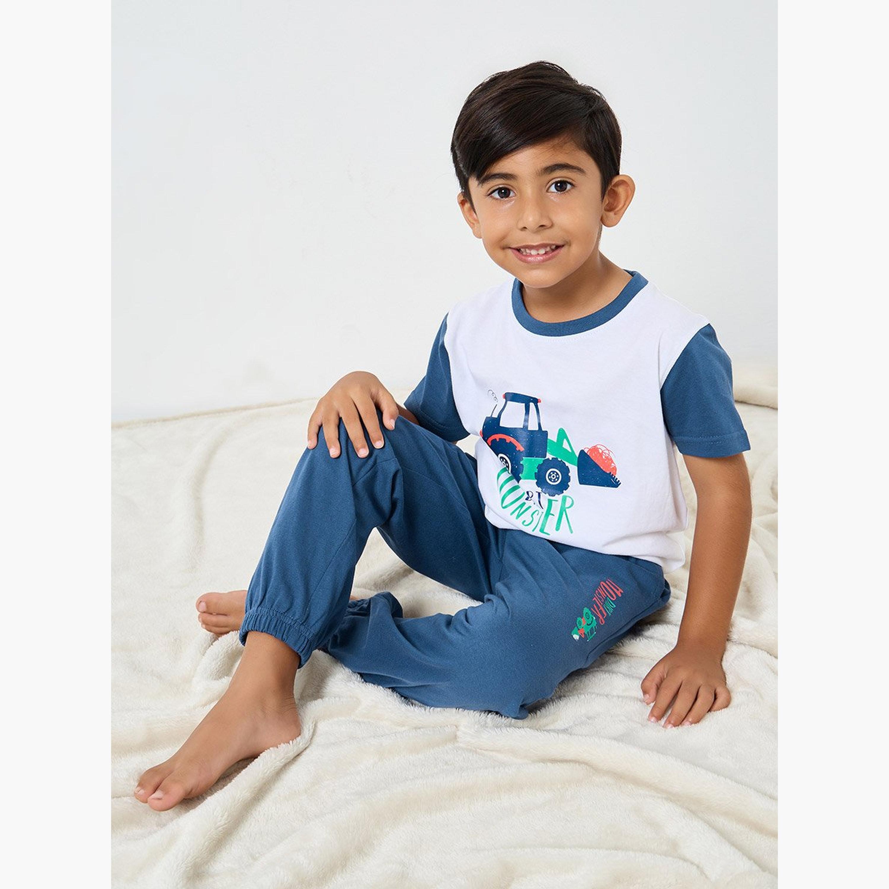 Styli Boys Graphic Print Short Sleeve T-Shirt and Pyjama Set-boys-clothing-nightwear-image-2