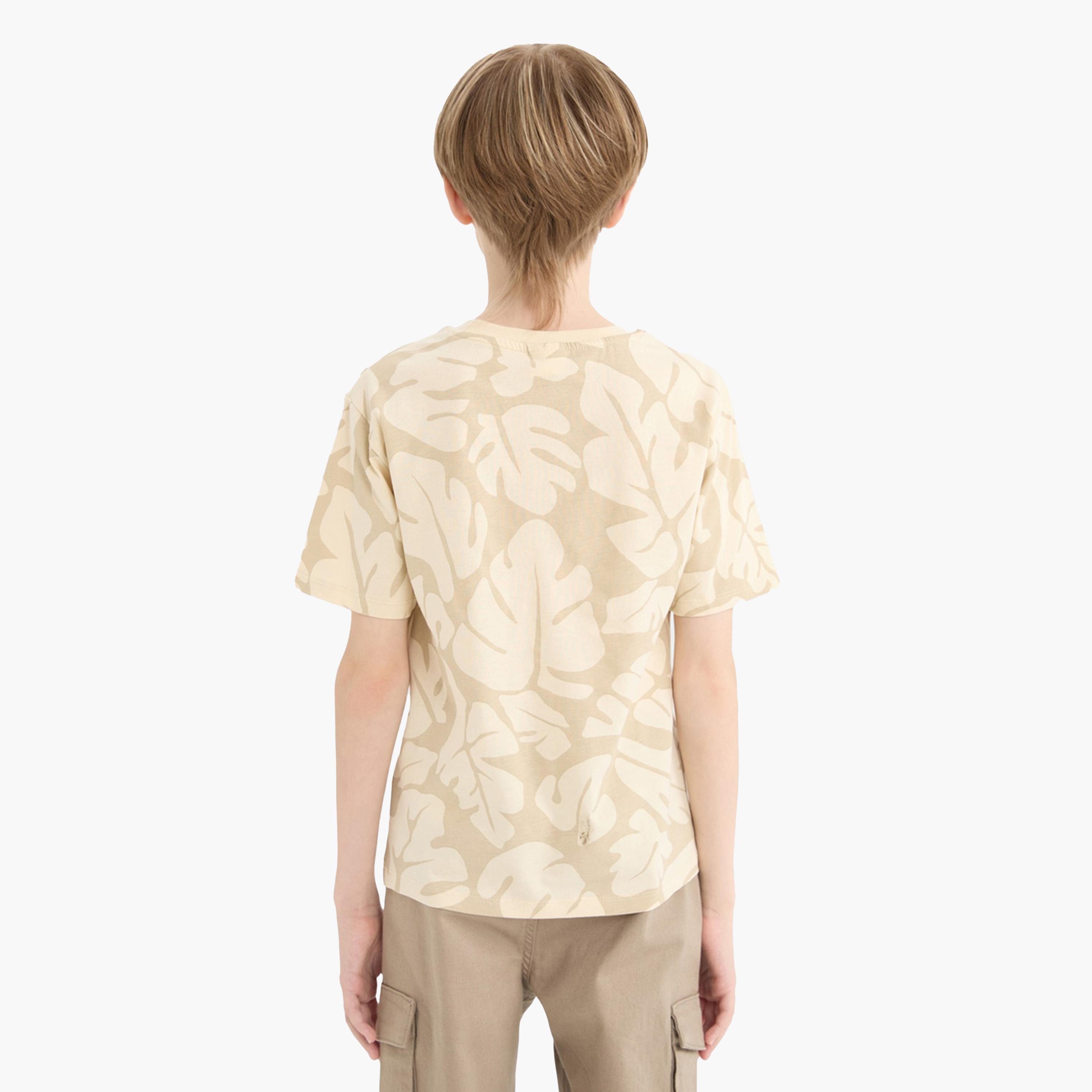ديفاكتو × ستايلي-  تي شيرت للأطفال بأكمام قصيرة ورقبة دائرية ورسومات جرافيكية-boys-clothing-tshirtsandpolos-image-6