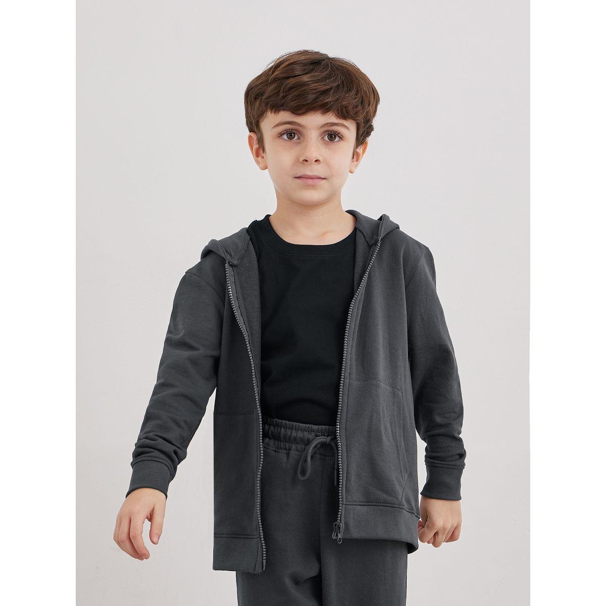 هودي بسحّاب كامل من القطن بلون الفحم من ستايلي مع جيب-boys-clothing-jacketsandcoats-image-2