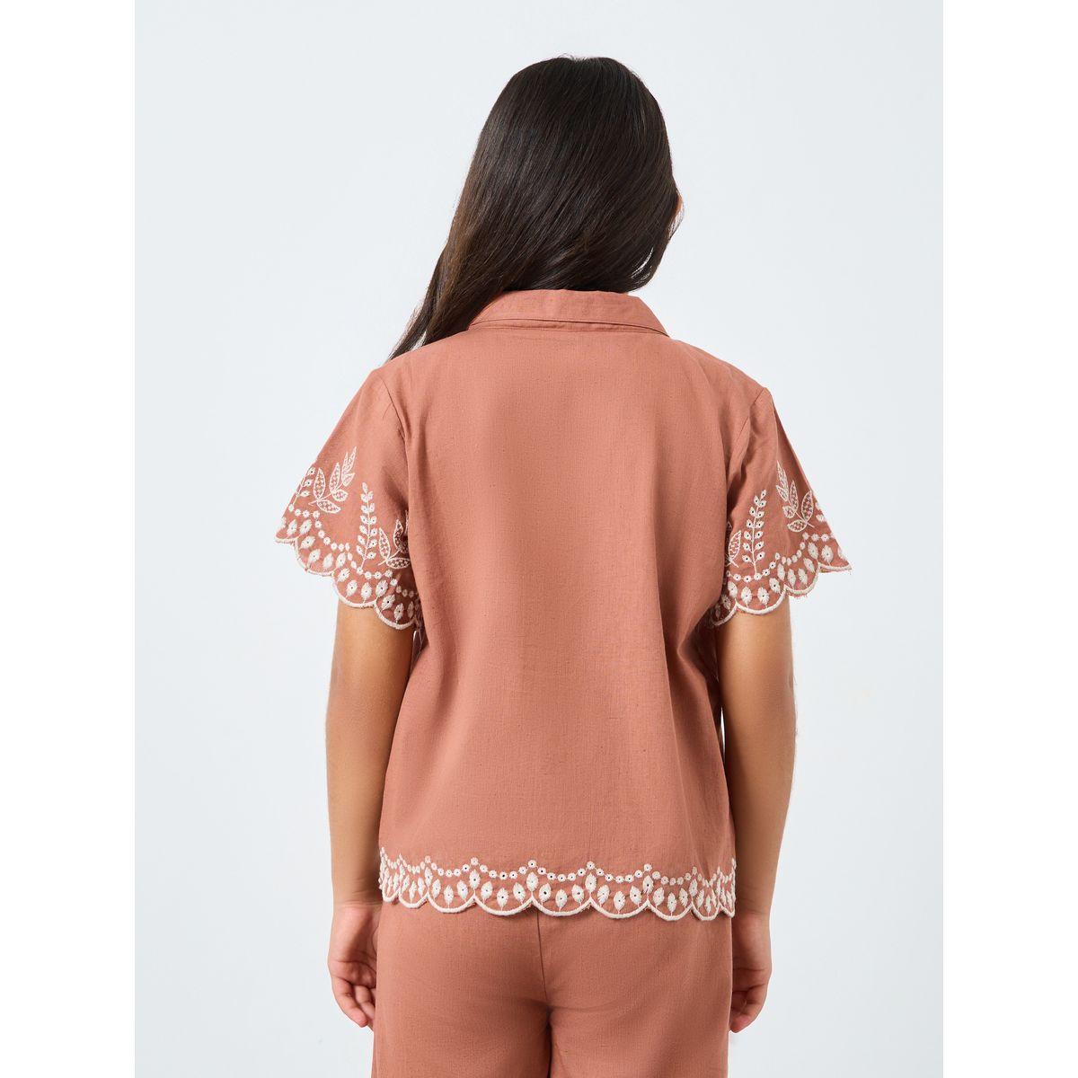 بلوزة بتفاصيل مُطرّزة مع أزرار-girls-clothing-blousesandshirts-image-4
