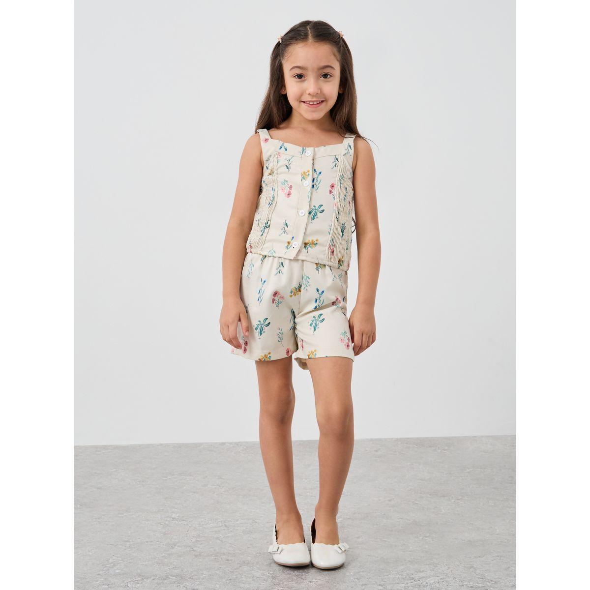 مجموعة من شورت وبلوزة بطبعة زهور وأزرار-girls-clothing-setsandcoords-image-1